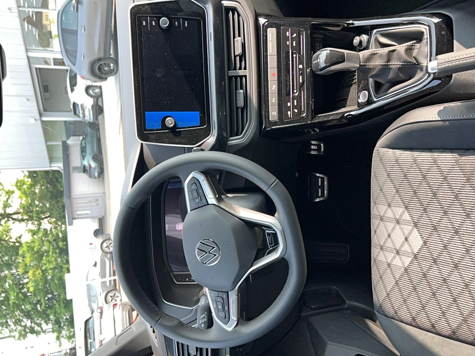 T-CROSS  11