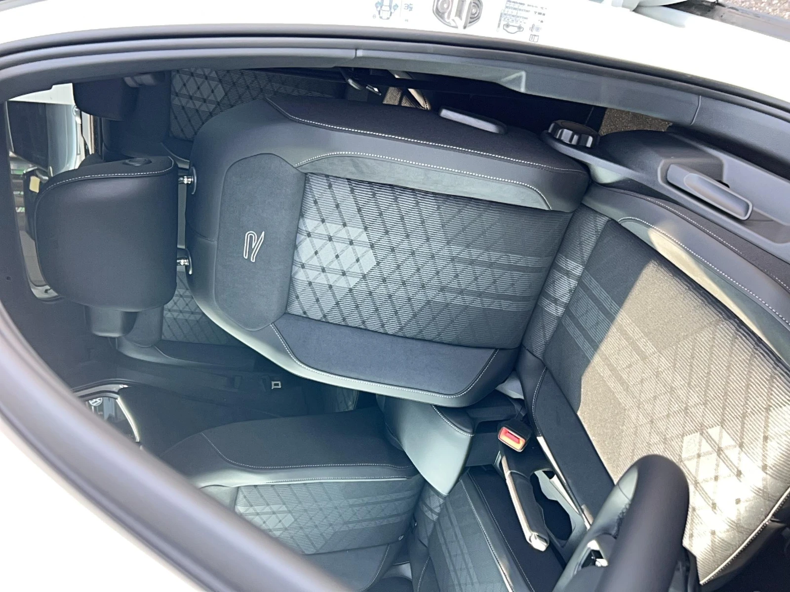 T-CROSS  12