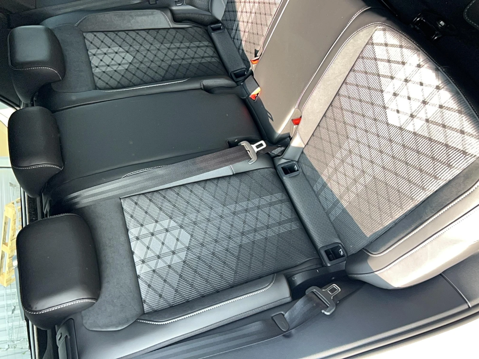 T-CROSS  14