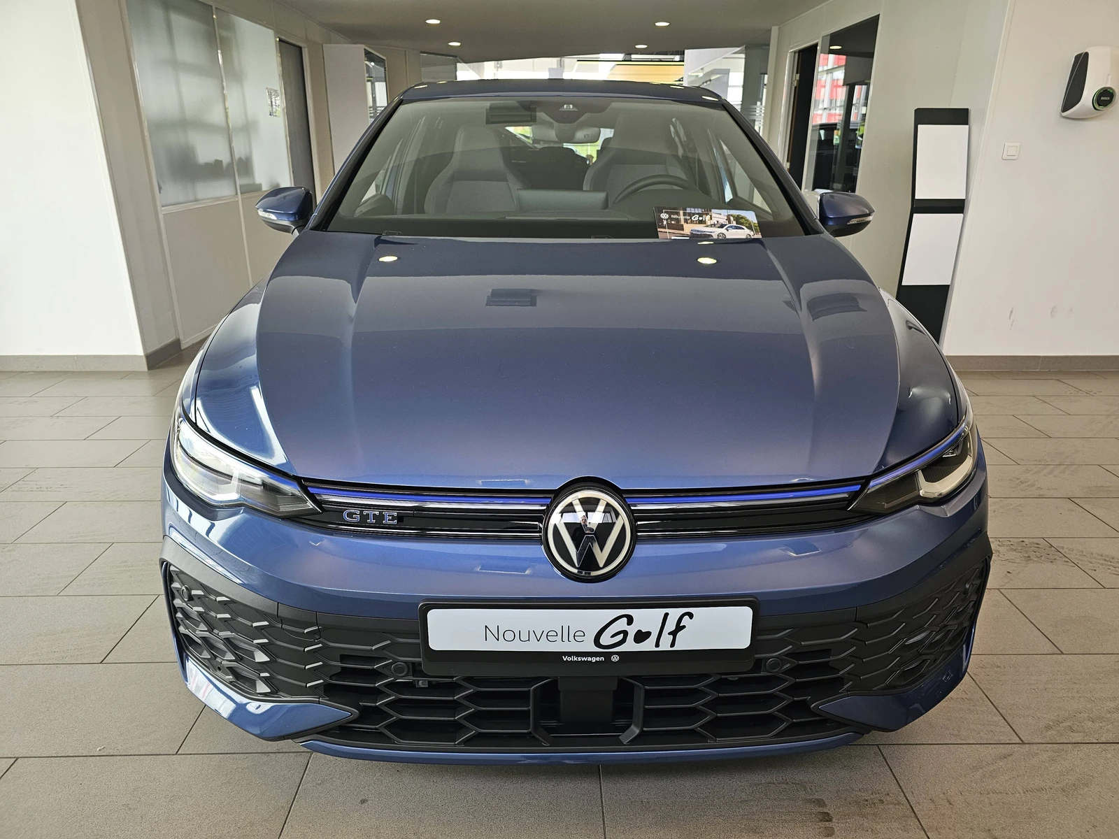 GOLF  8