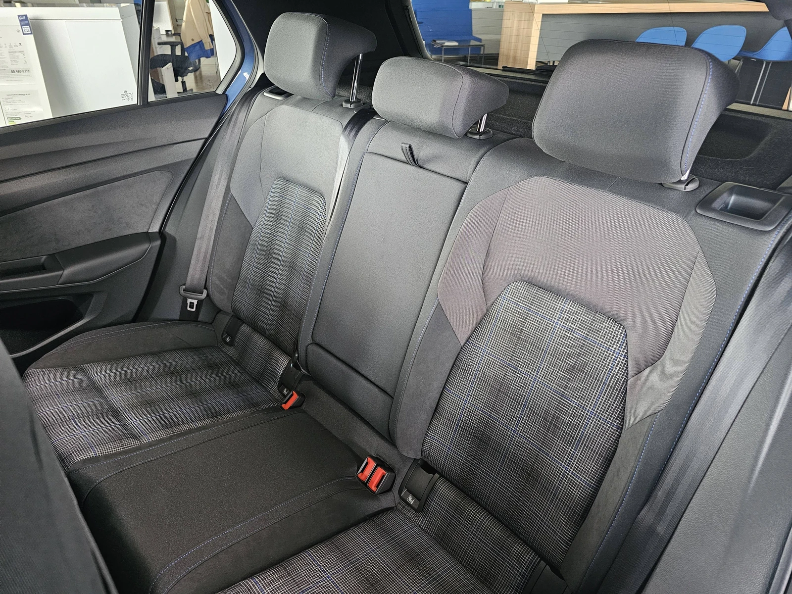 GOLF  12