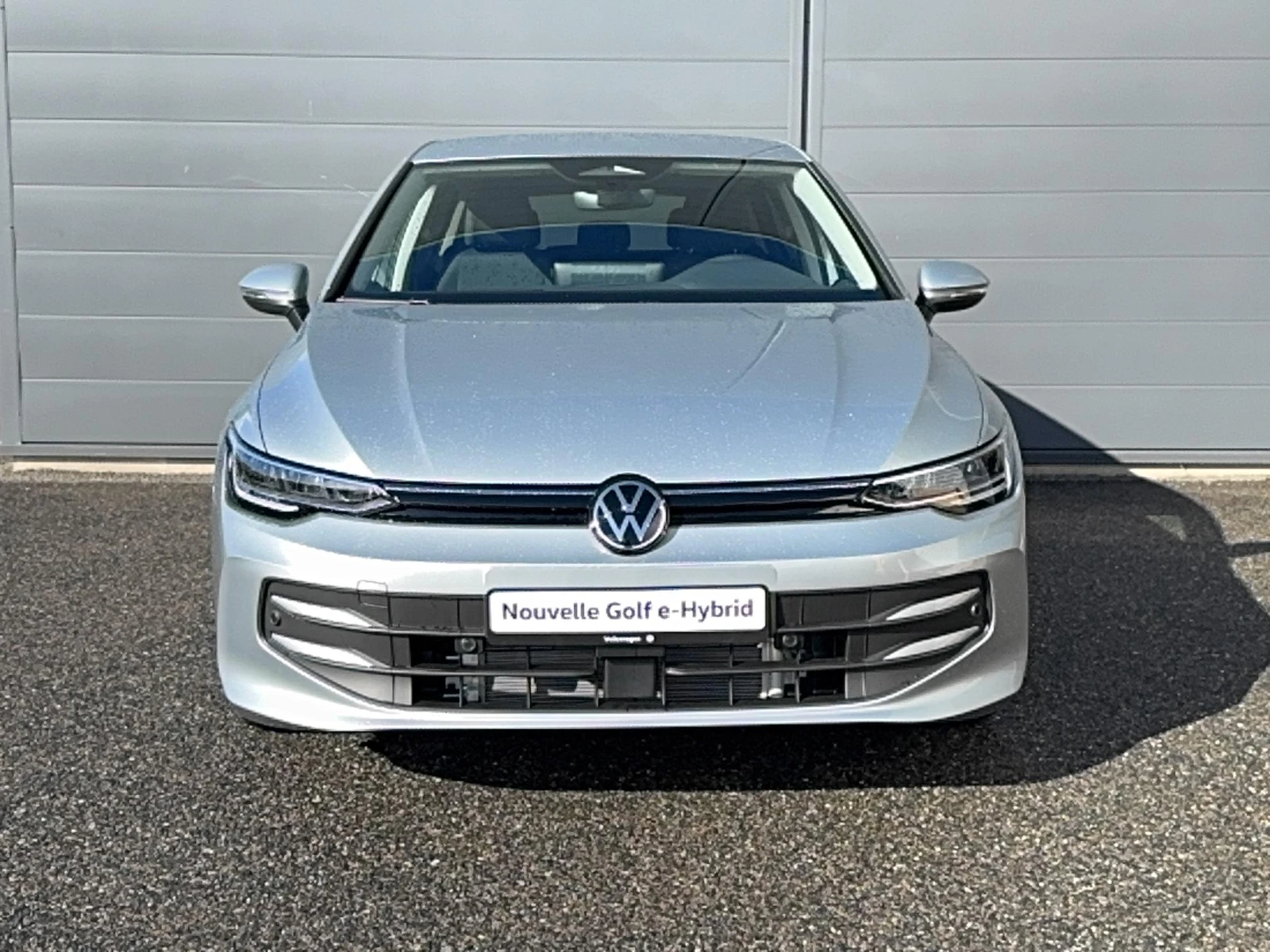 GOLF  8
