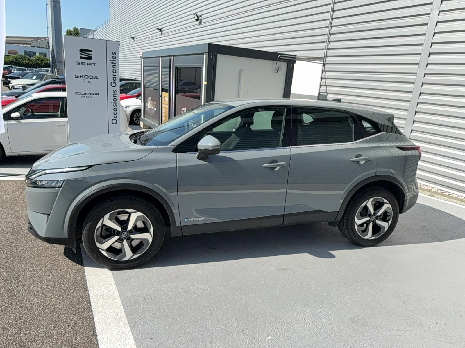 QASHQAI  2