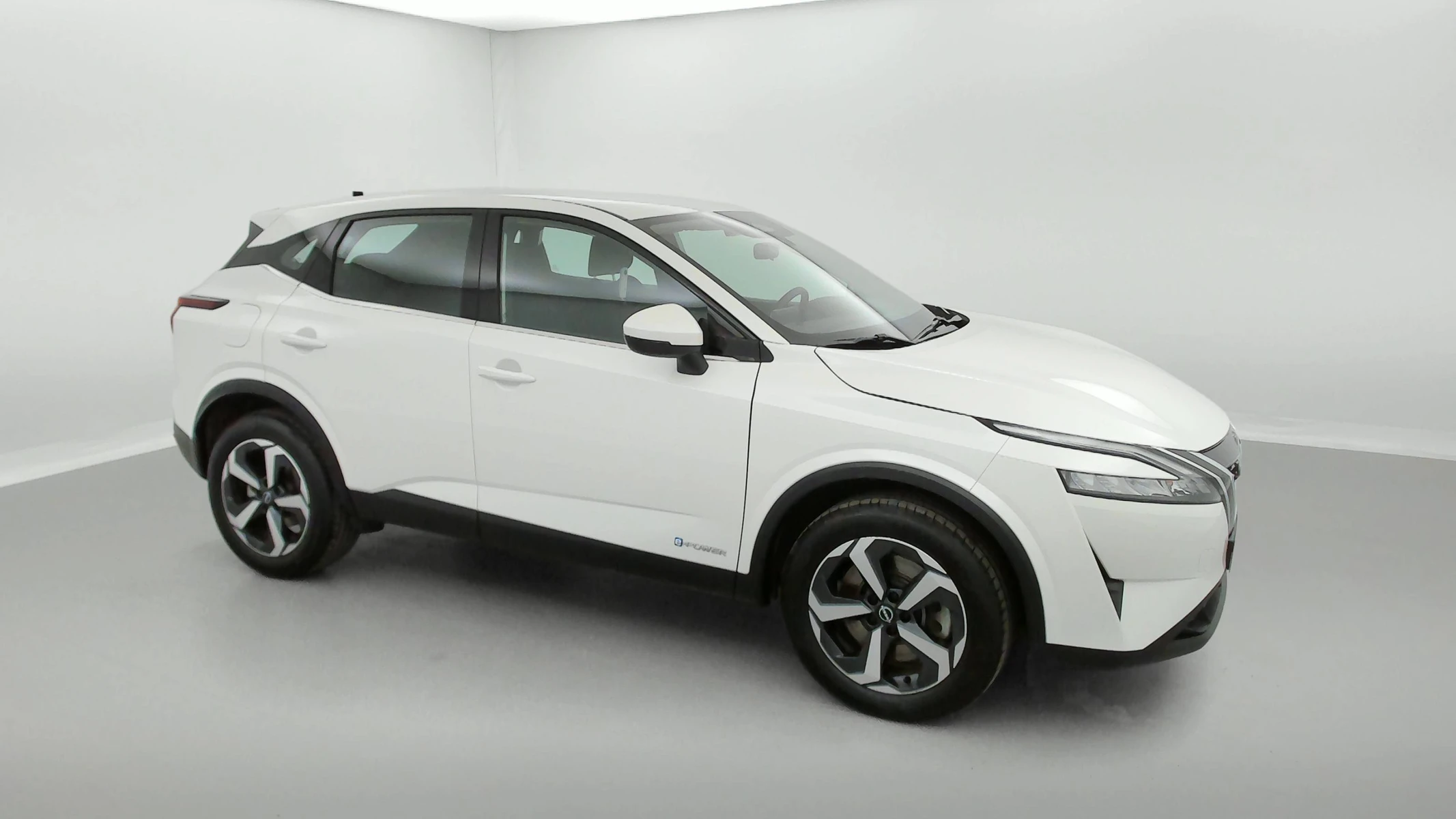 QASHQAI  12