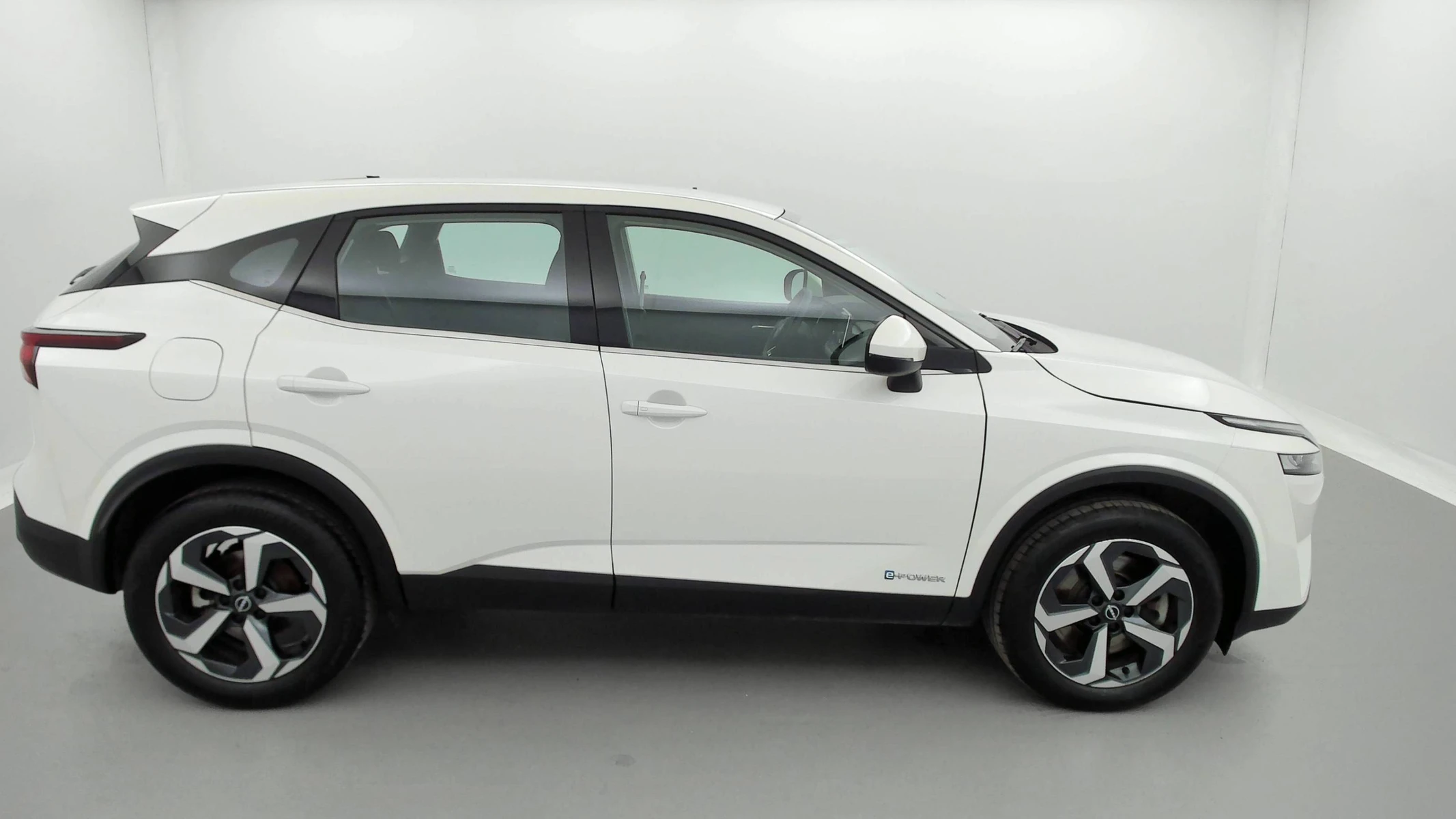 QASHQAI  13