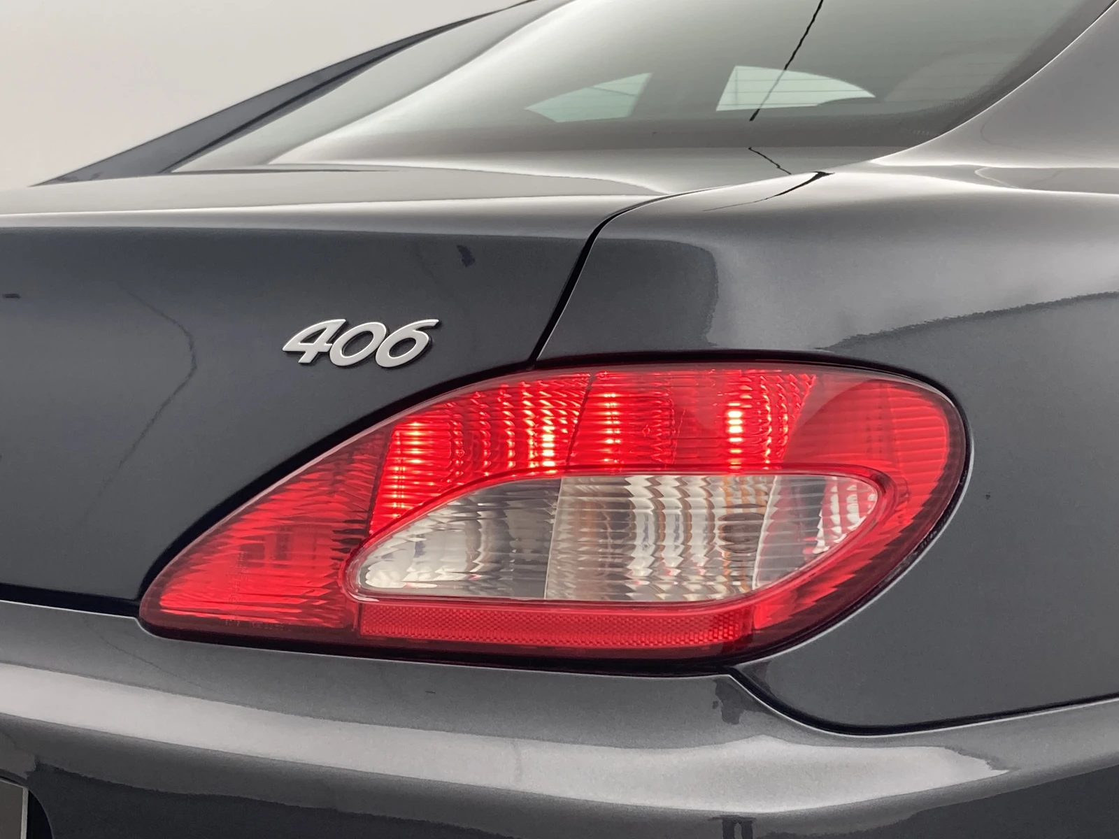407 COUPE  28
