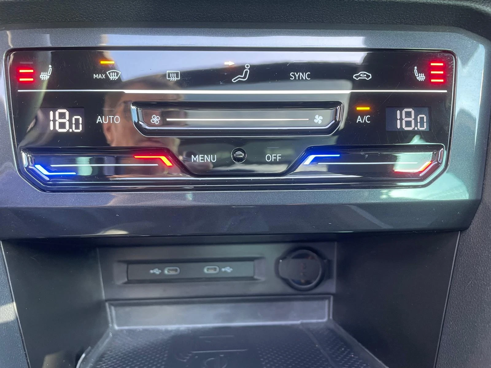 TIGUAN  14