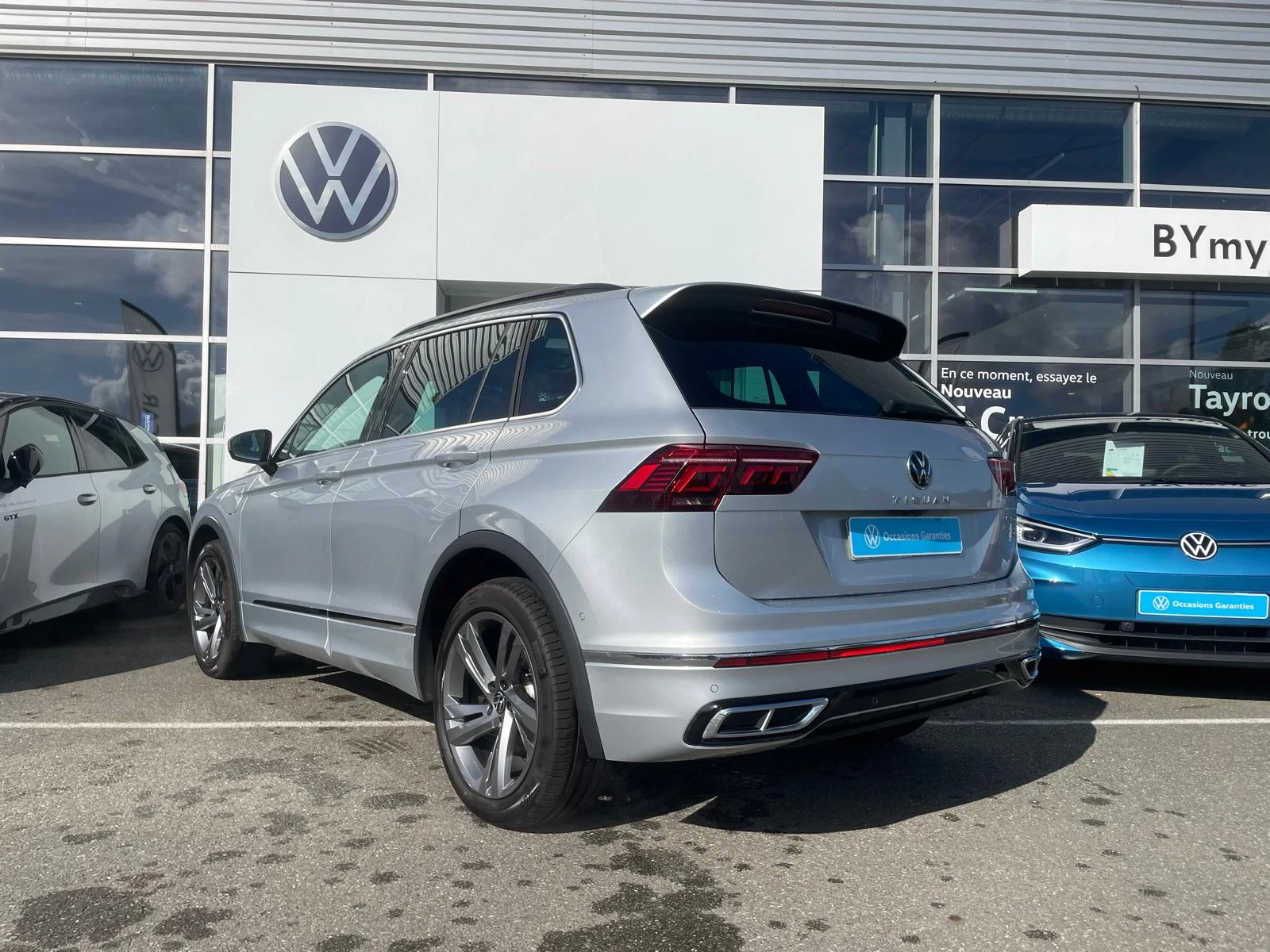 TIGUAN  5