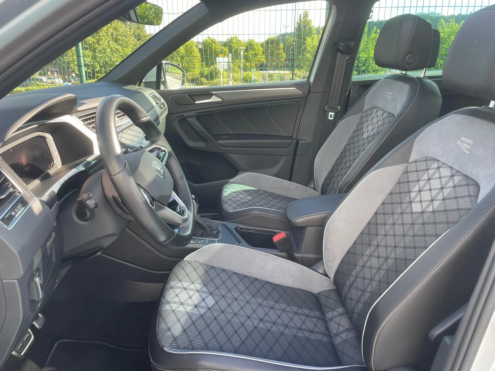 TIGUAN  18
