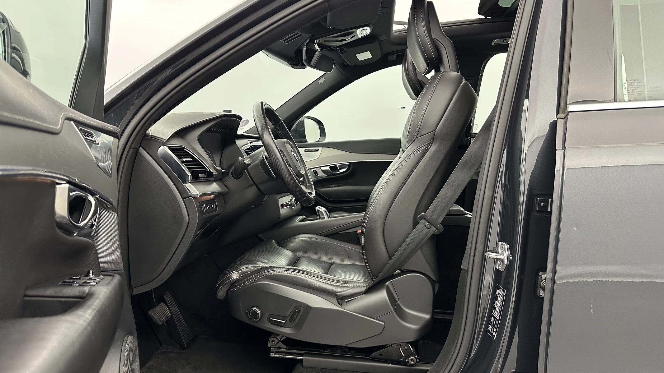 XC90  12