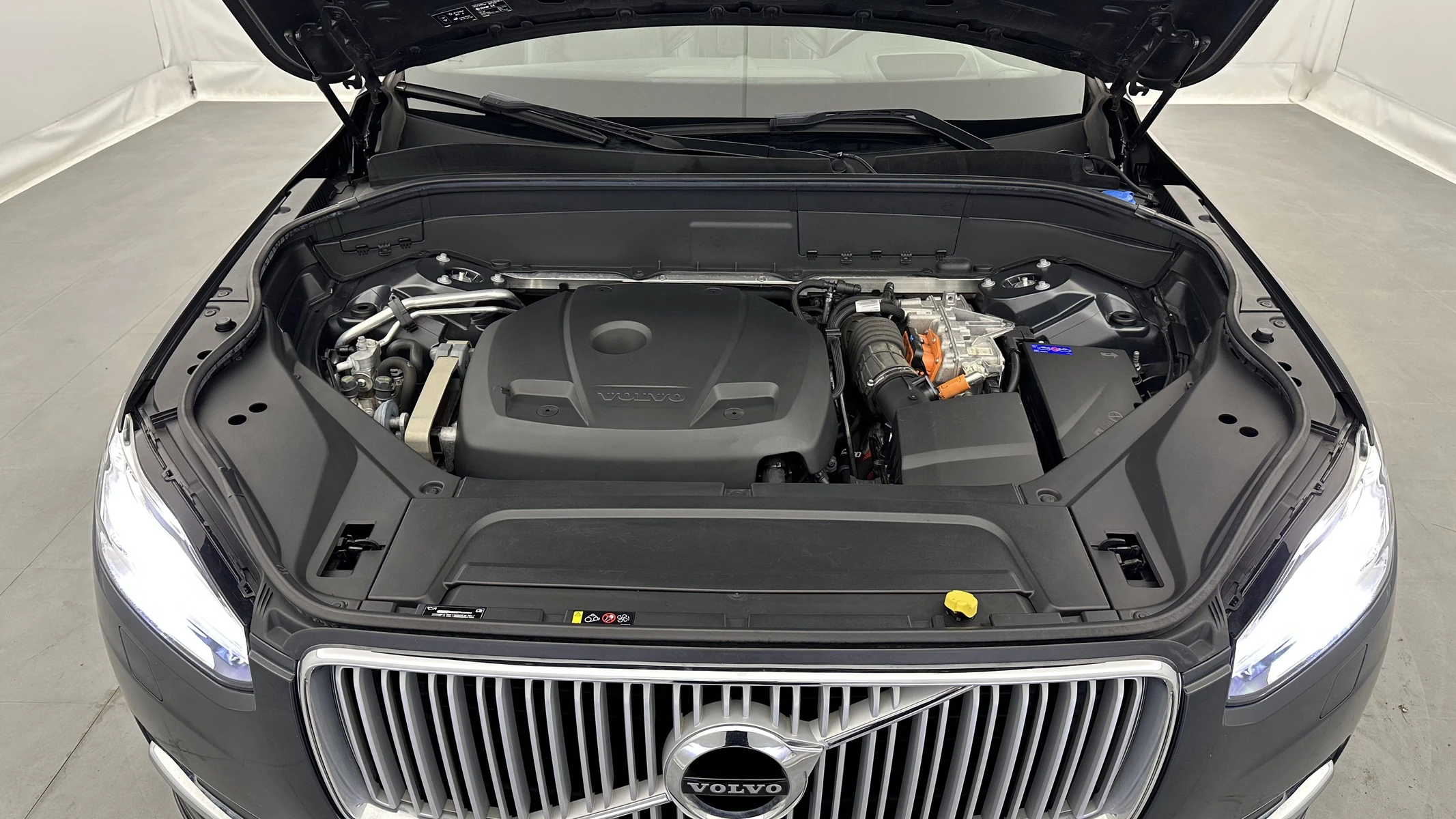 XC90  19