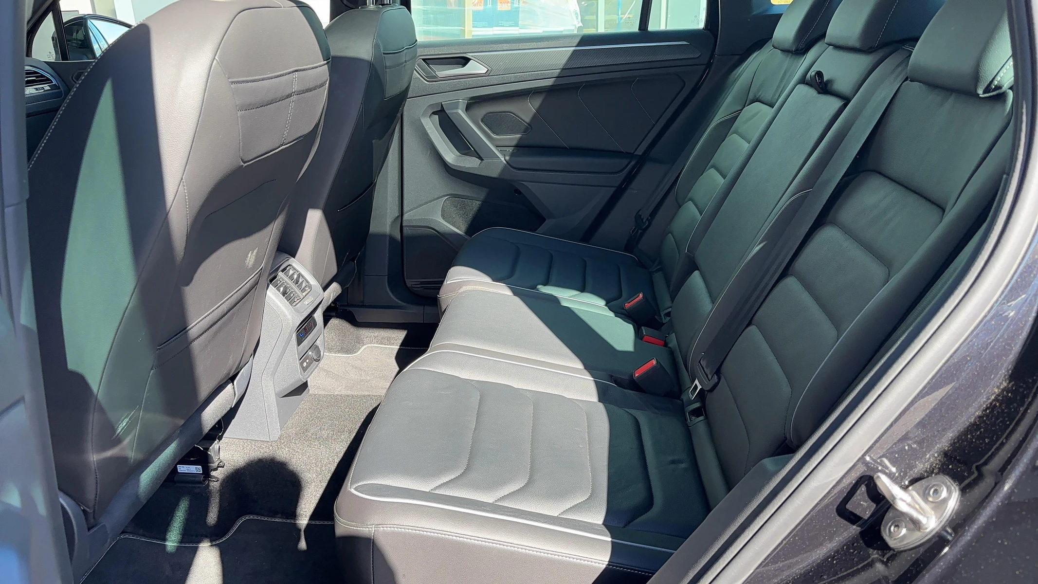 TIGUAN  16