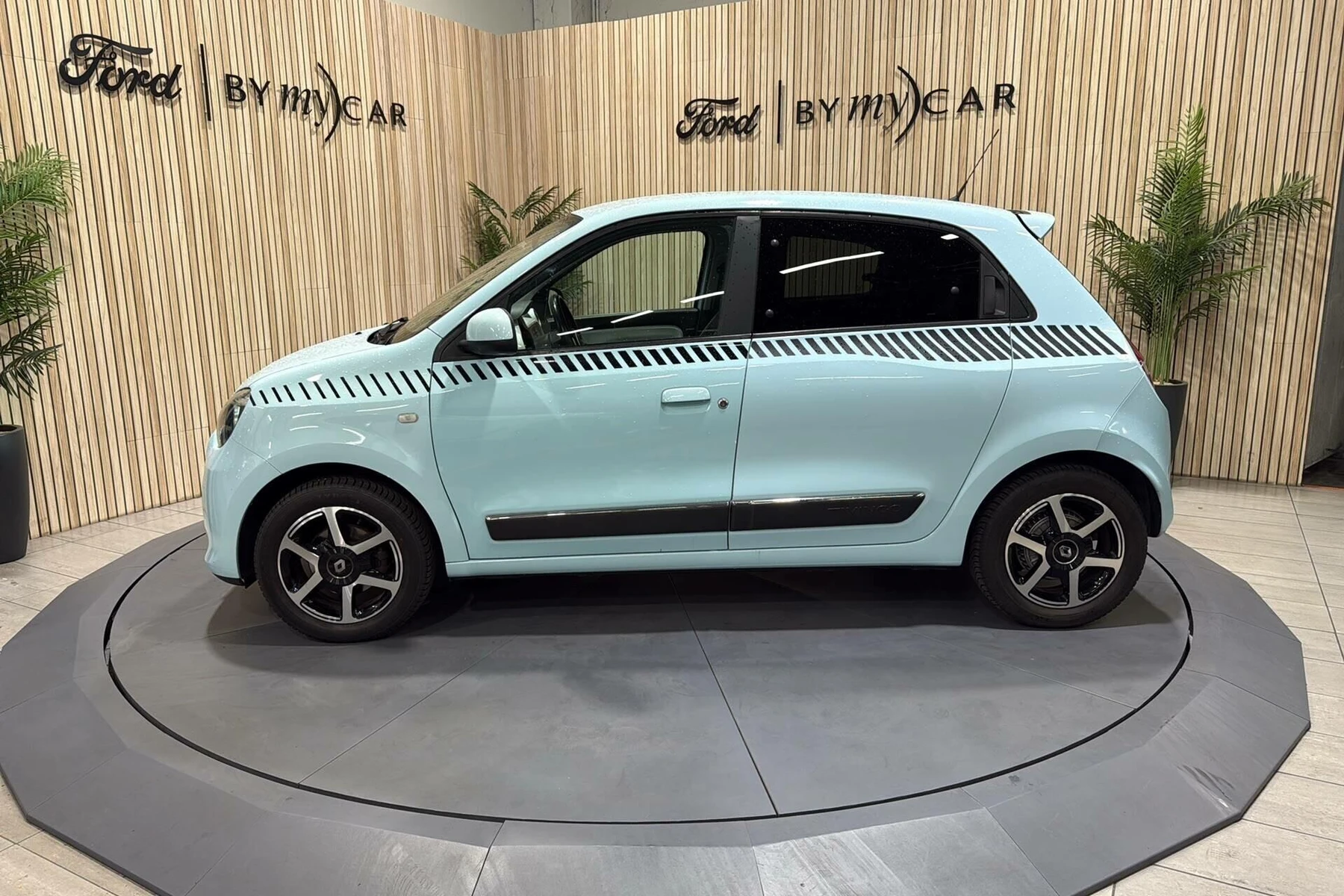 TWINGO  2