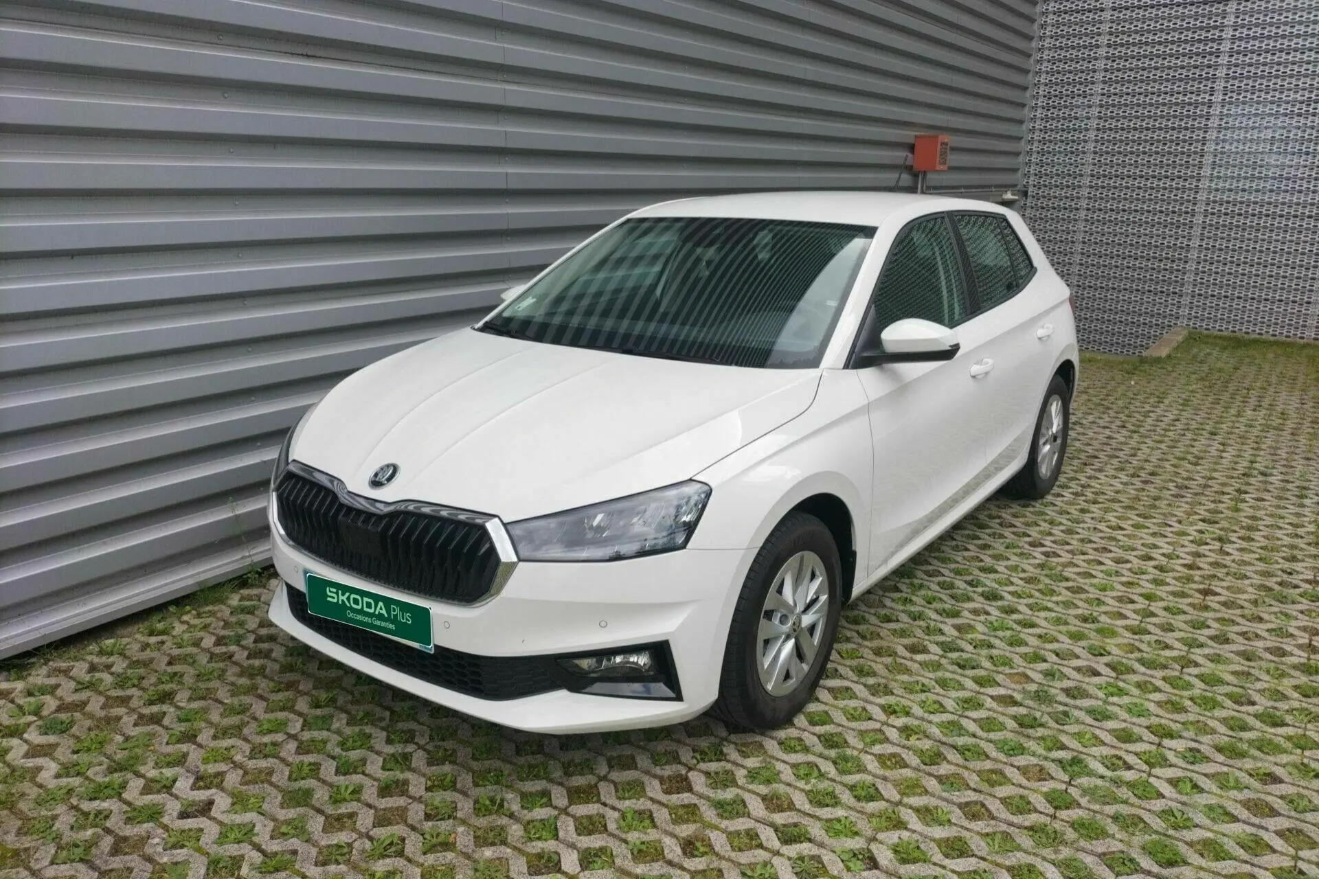 Fabia 1.0 TSI 95 ch EVO 2 BVM5 Fabia 1.0 TSI 95 ch EVO 2 BVM5