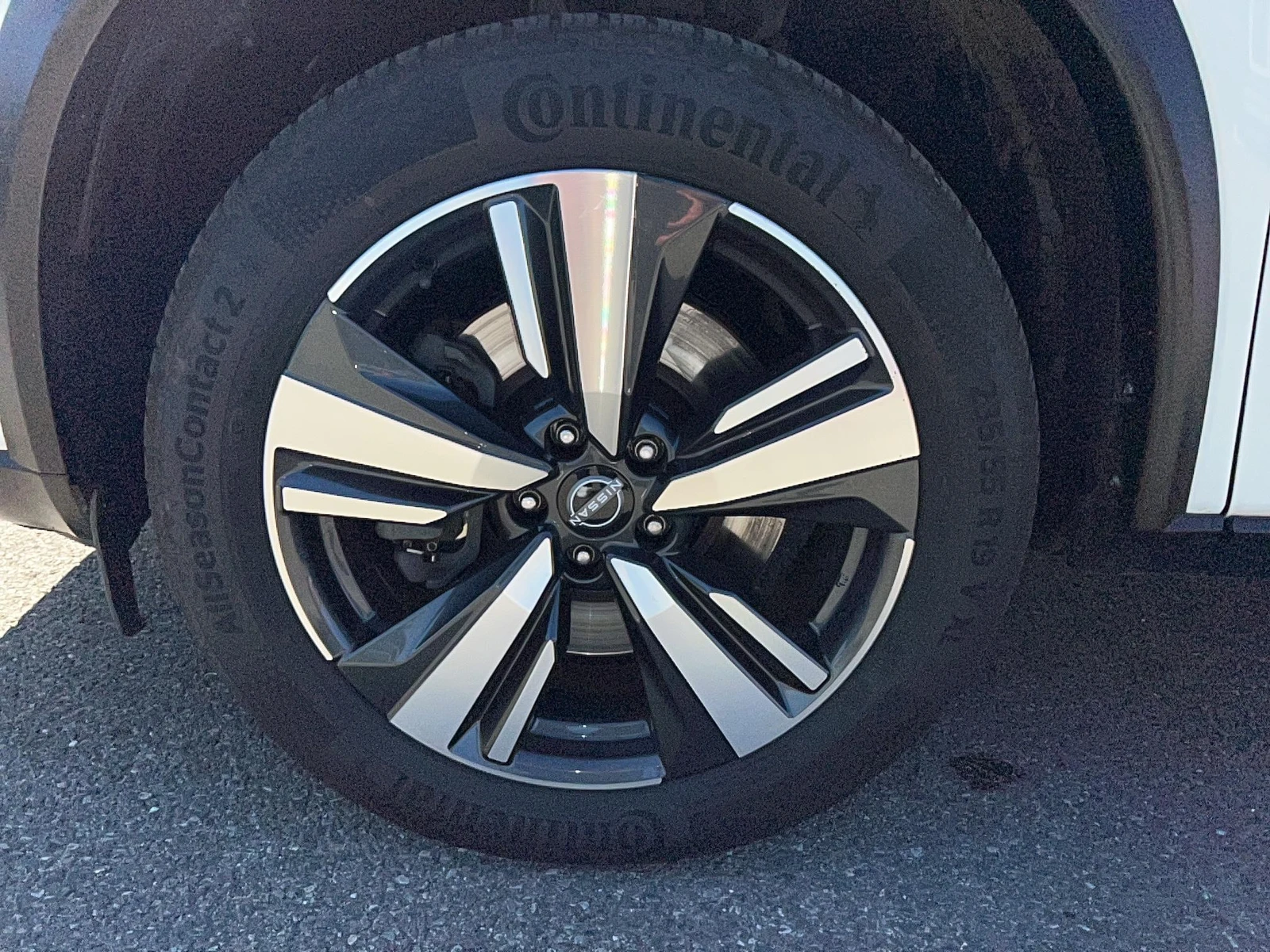 X-TRAIL  9
