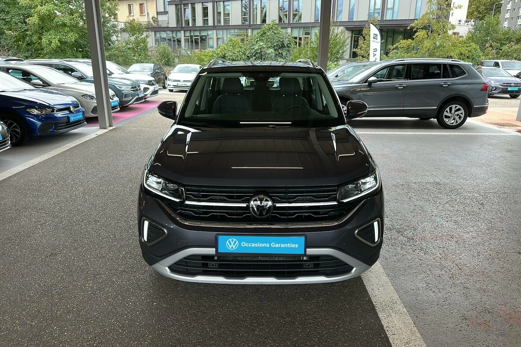T-CROSS  8