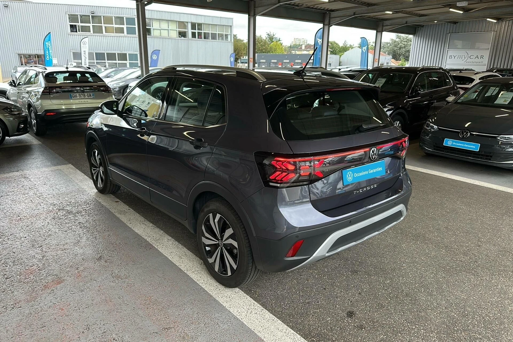 T-CROSS  3