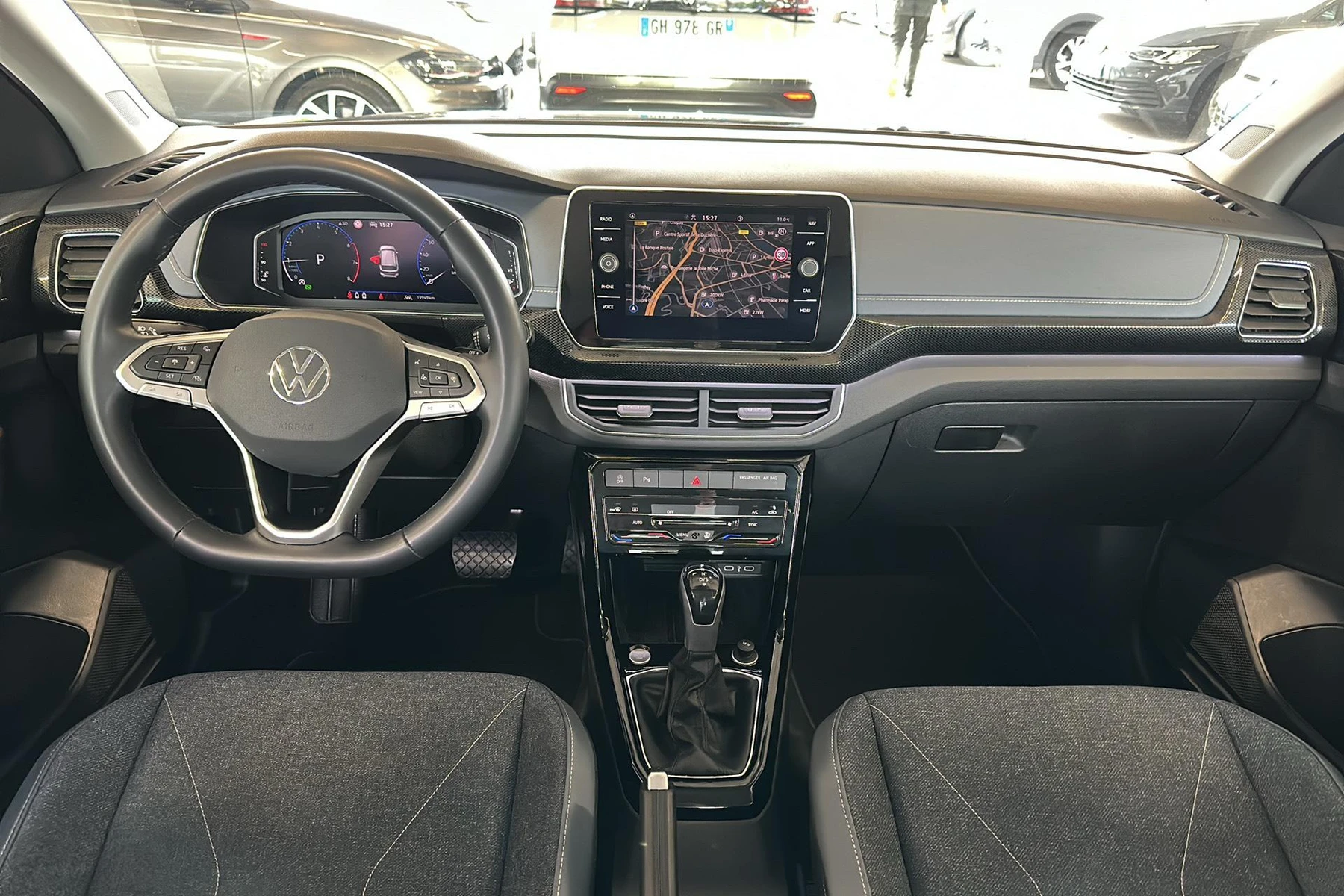 T-CROSS  16