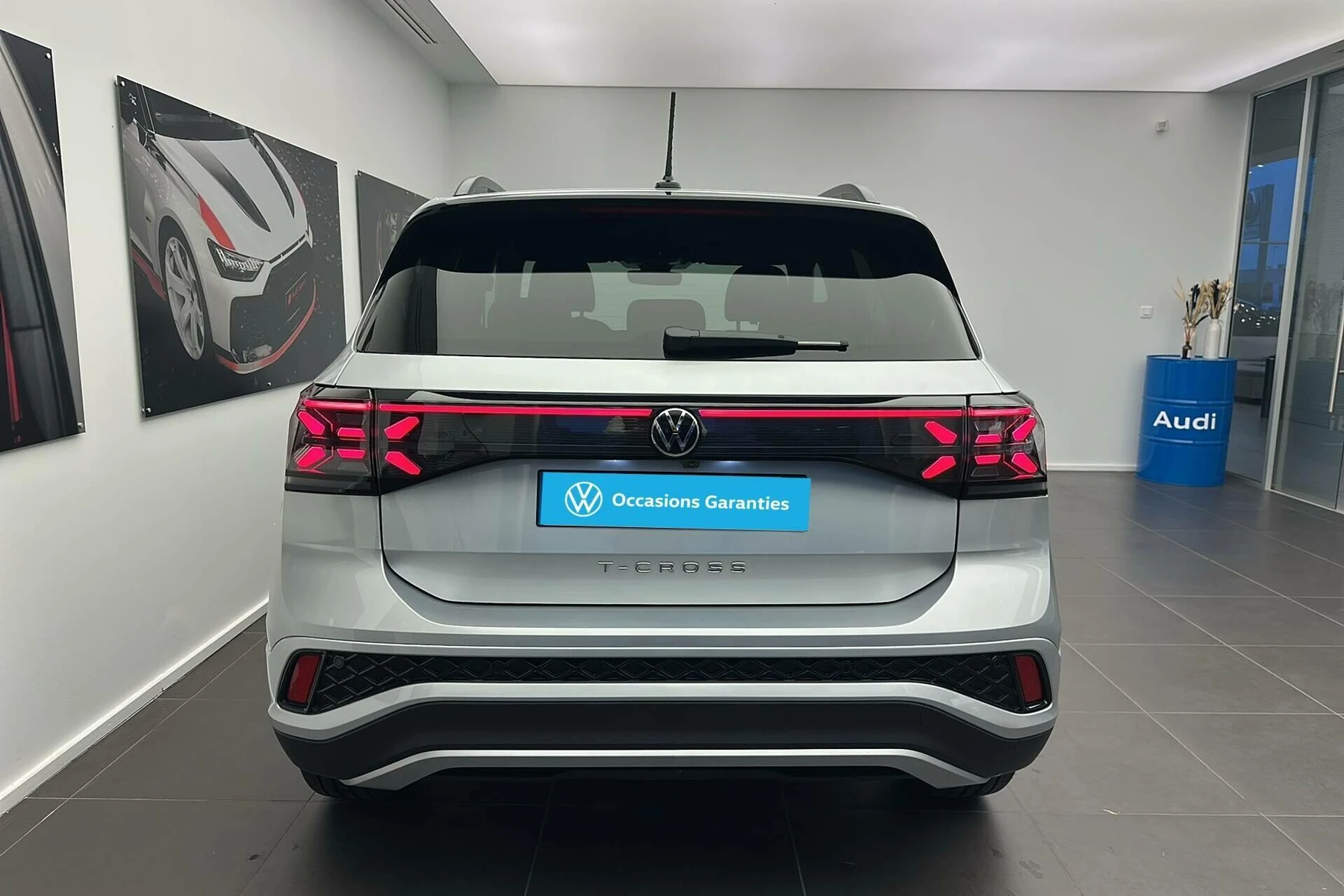 T-CROSS  4