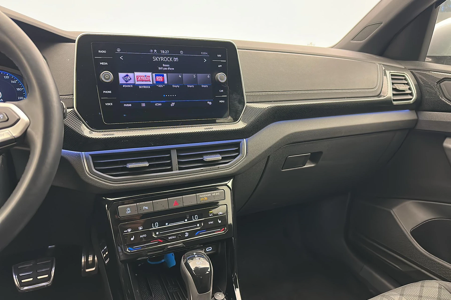 T-CROSS  11