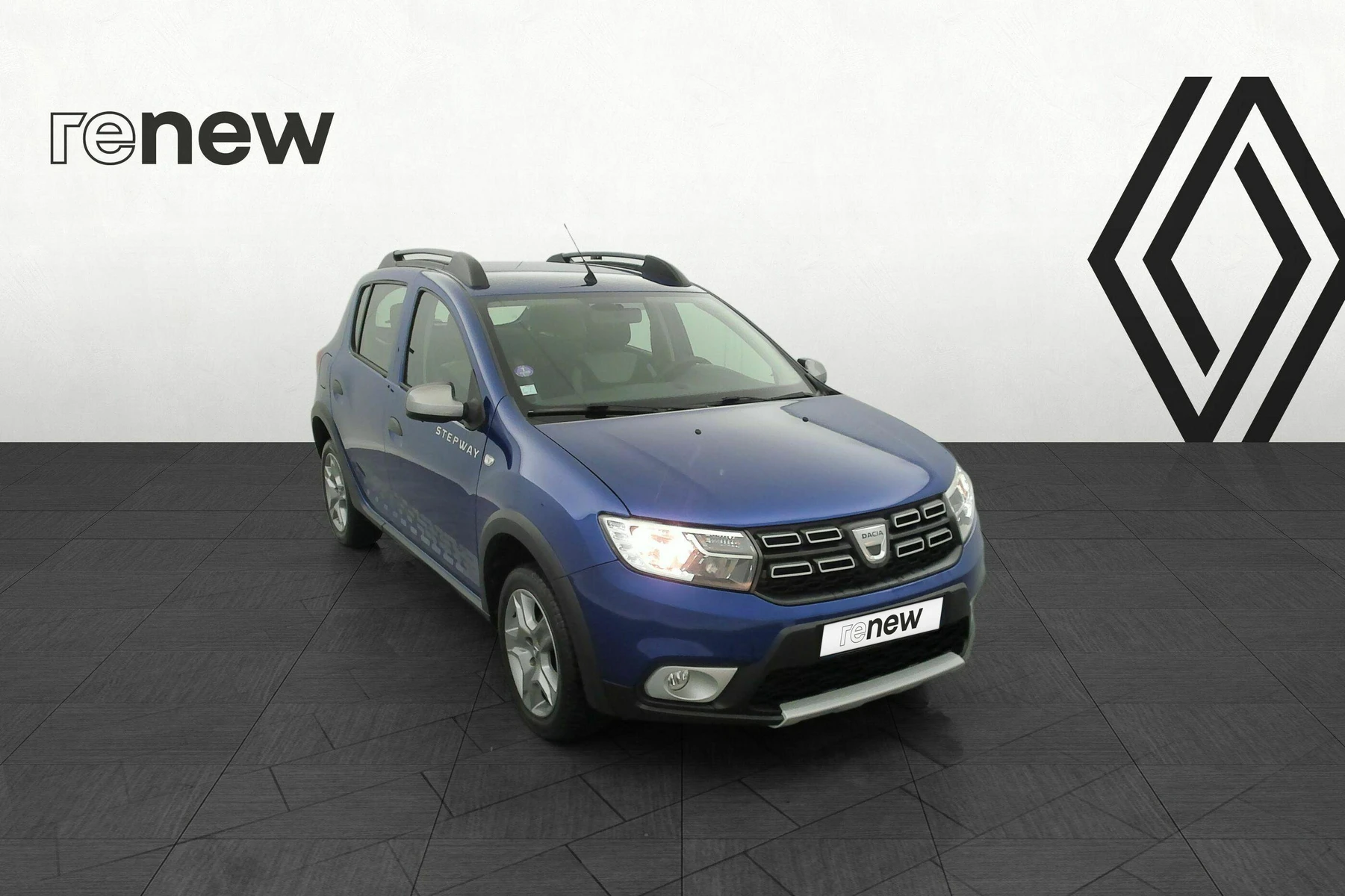 SANDERO  1