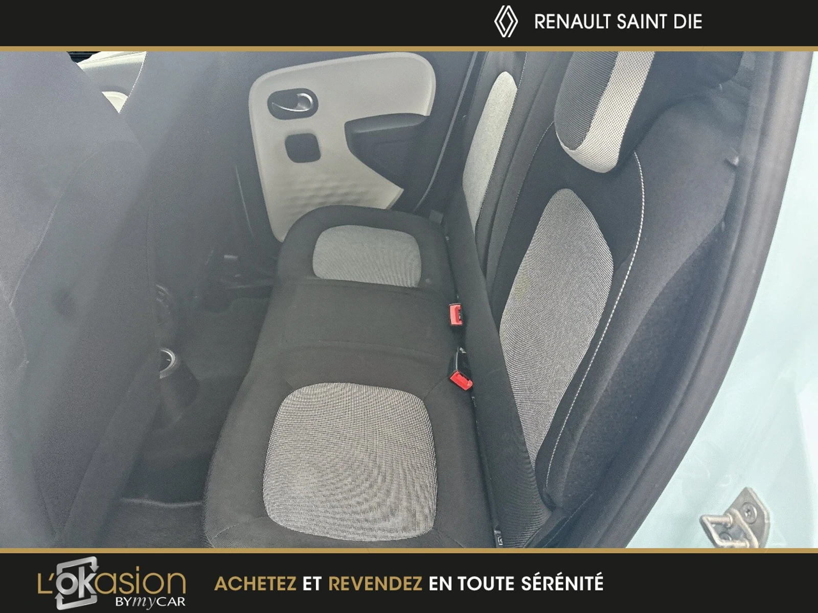 TWINGO  8