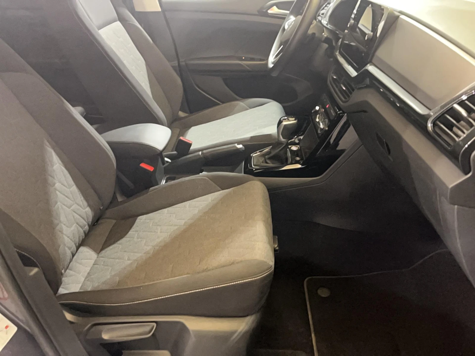 T-CROSS  13