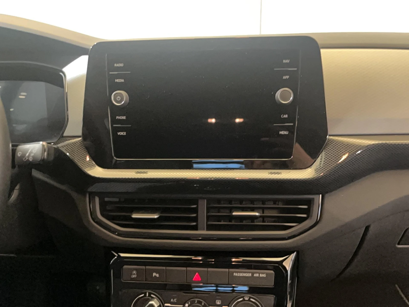 T-CROSS  16