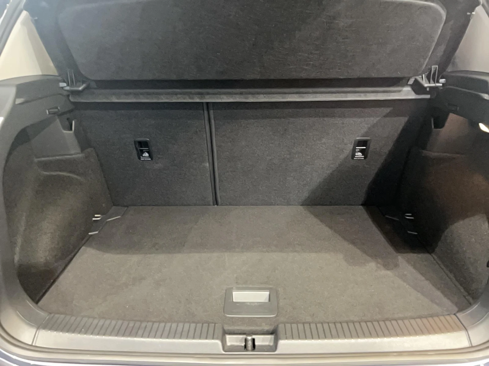 T-CROSS  24