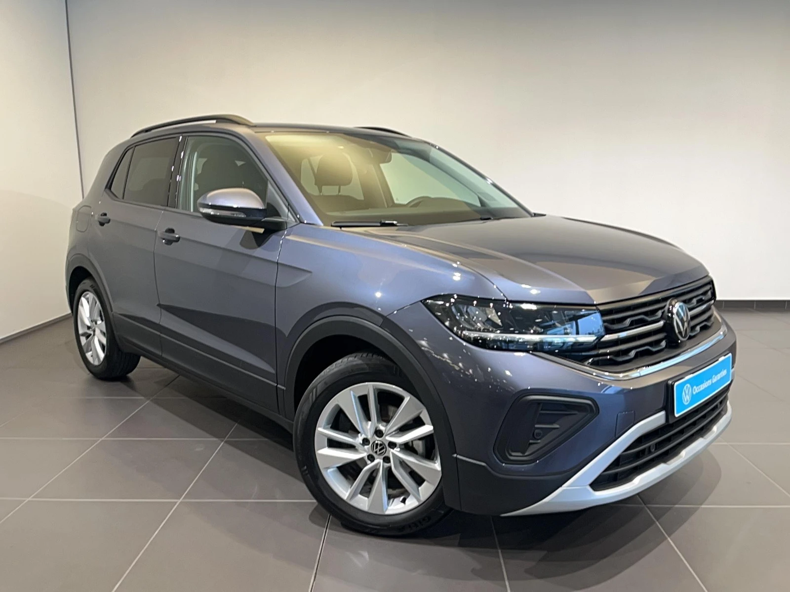 T-CROSS  7