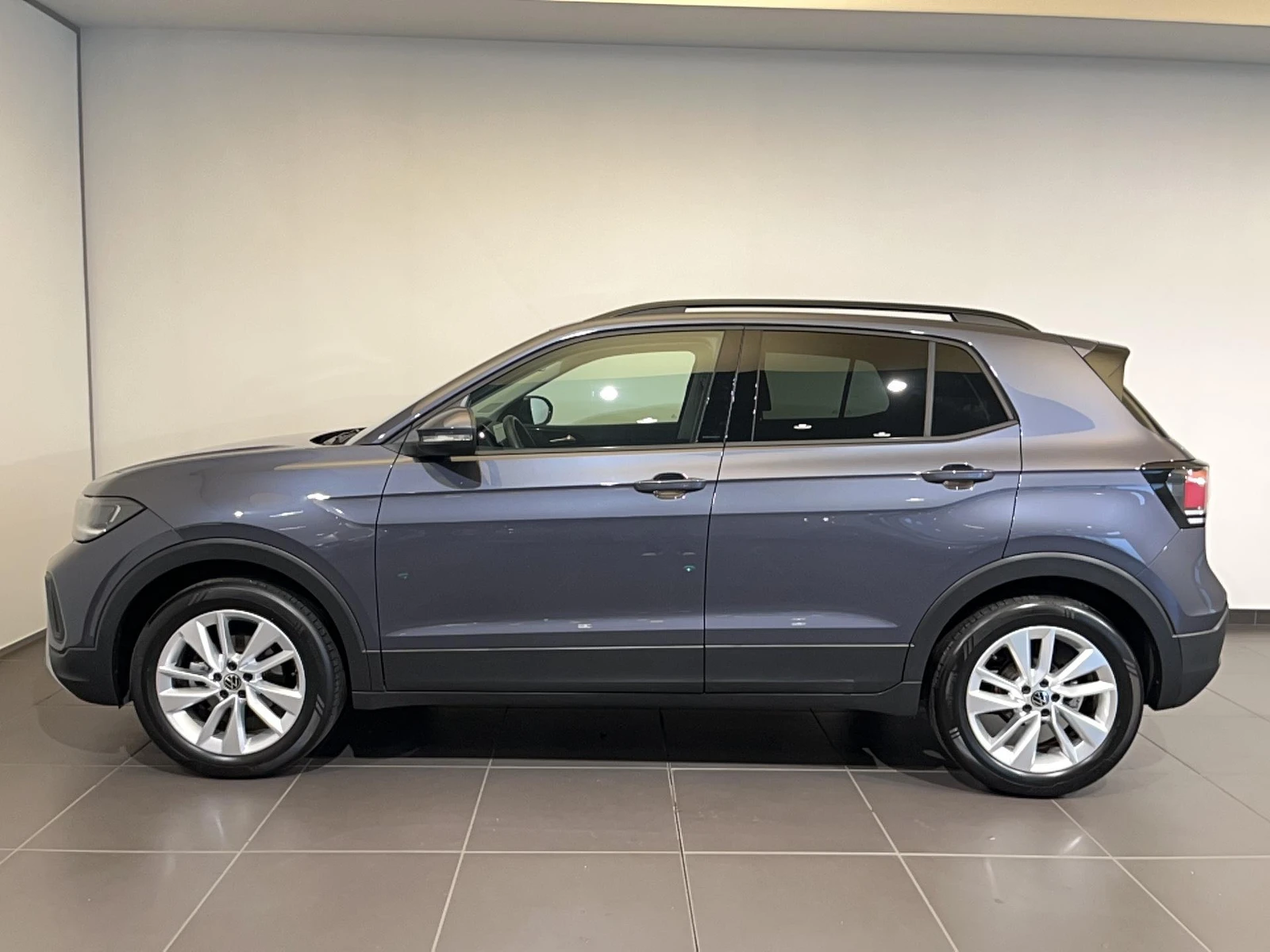 T-CROSS  2