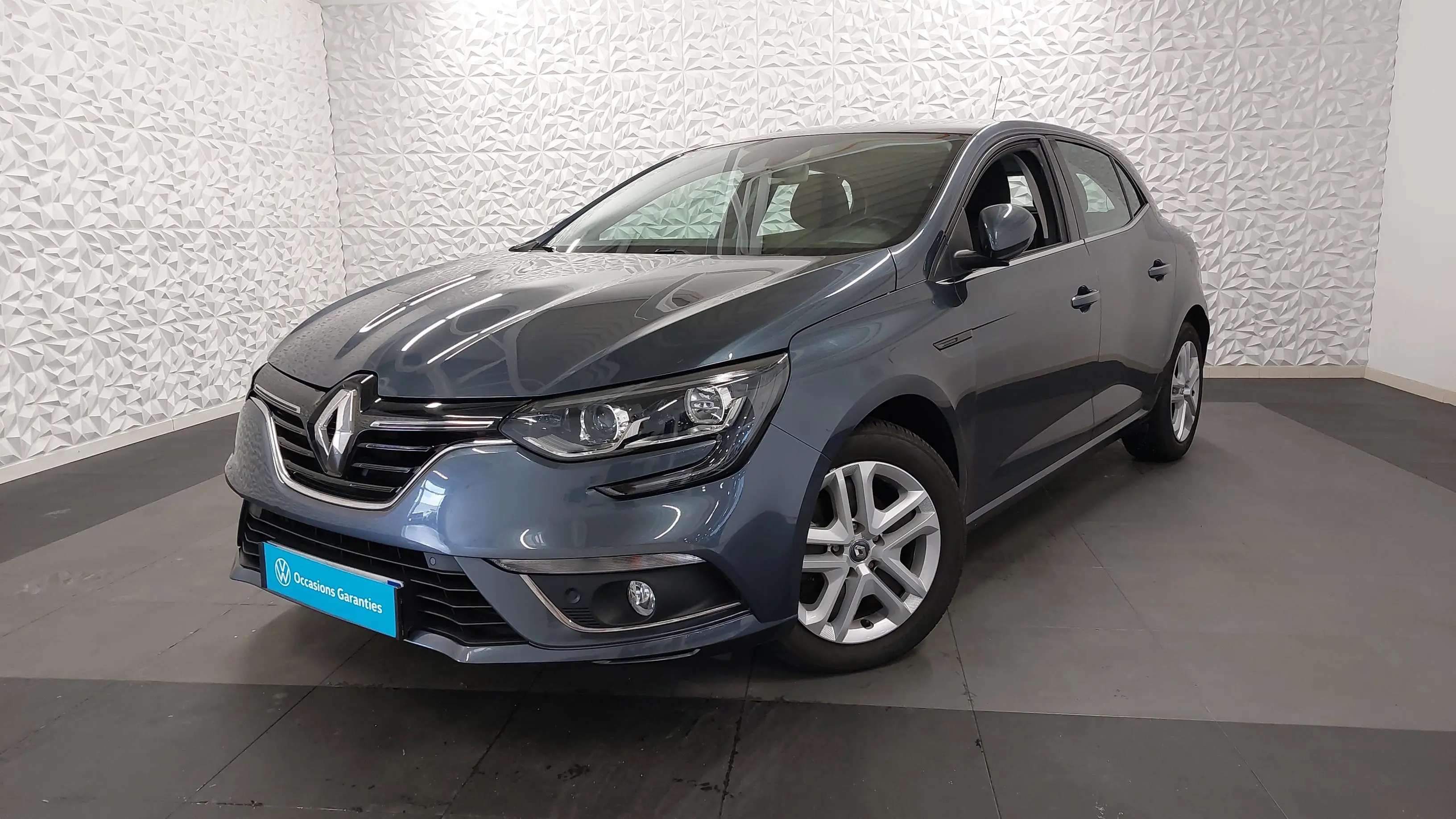Mégane IV Berline Blue dCi 115 EDC Mégane IV Berline Blue dCi 115 EDC