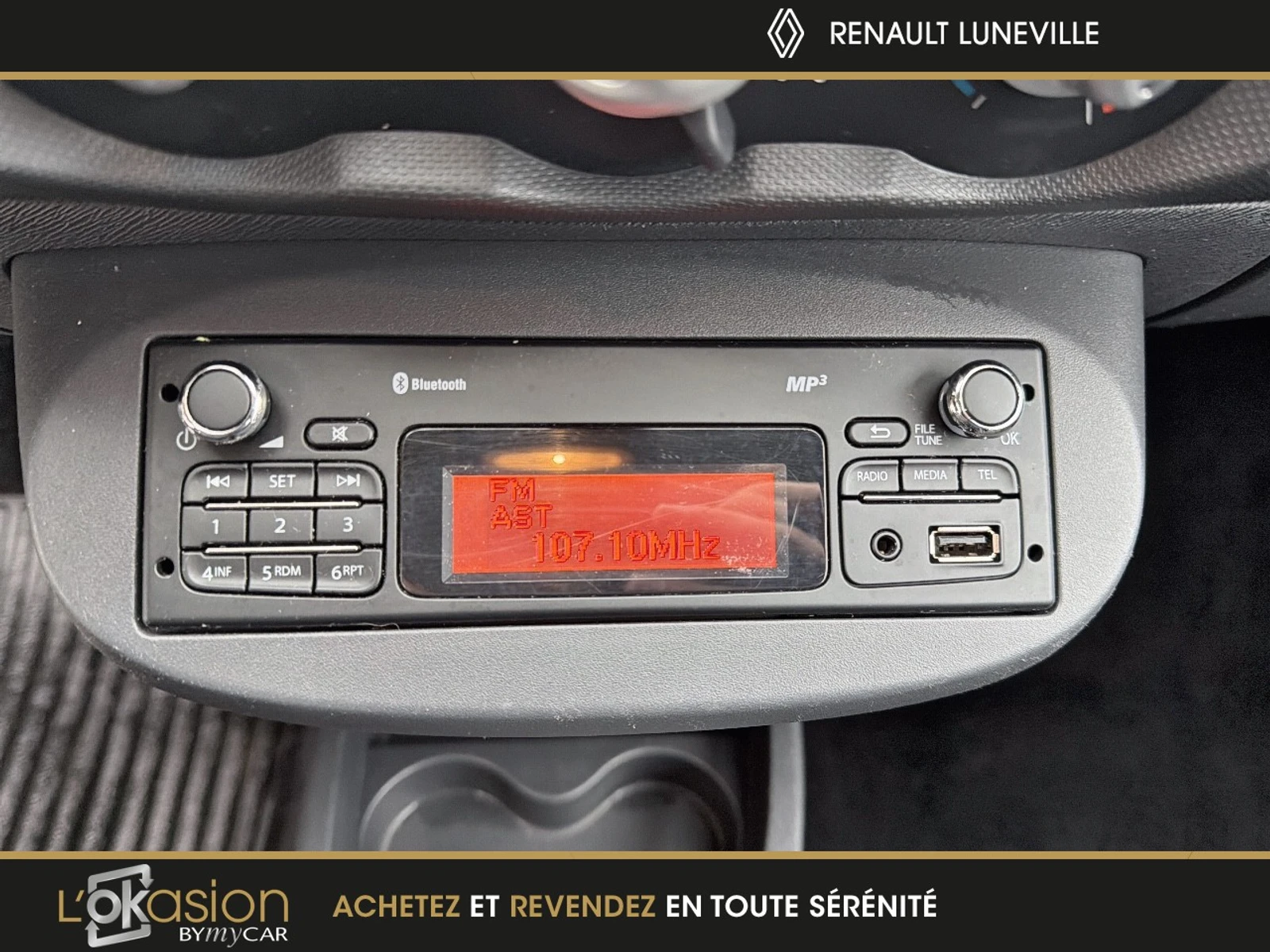TWINGO  15