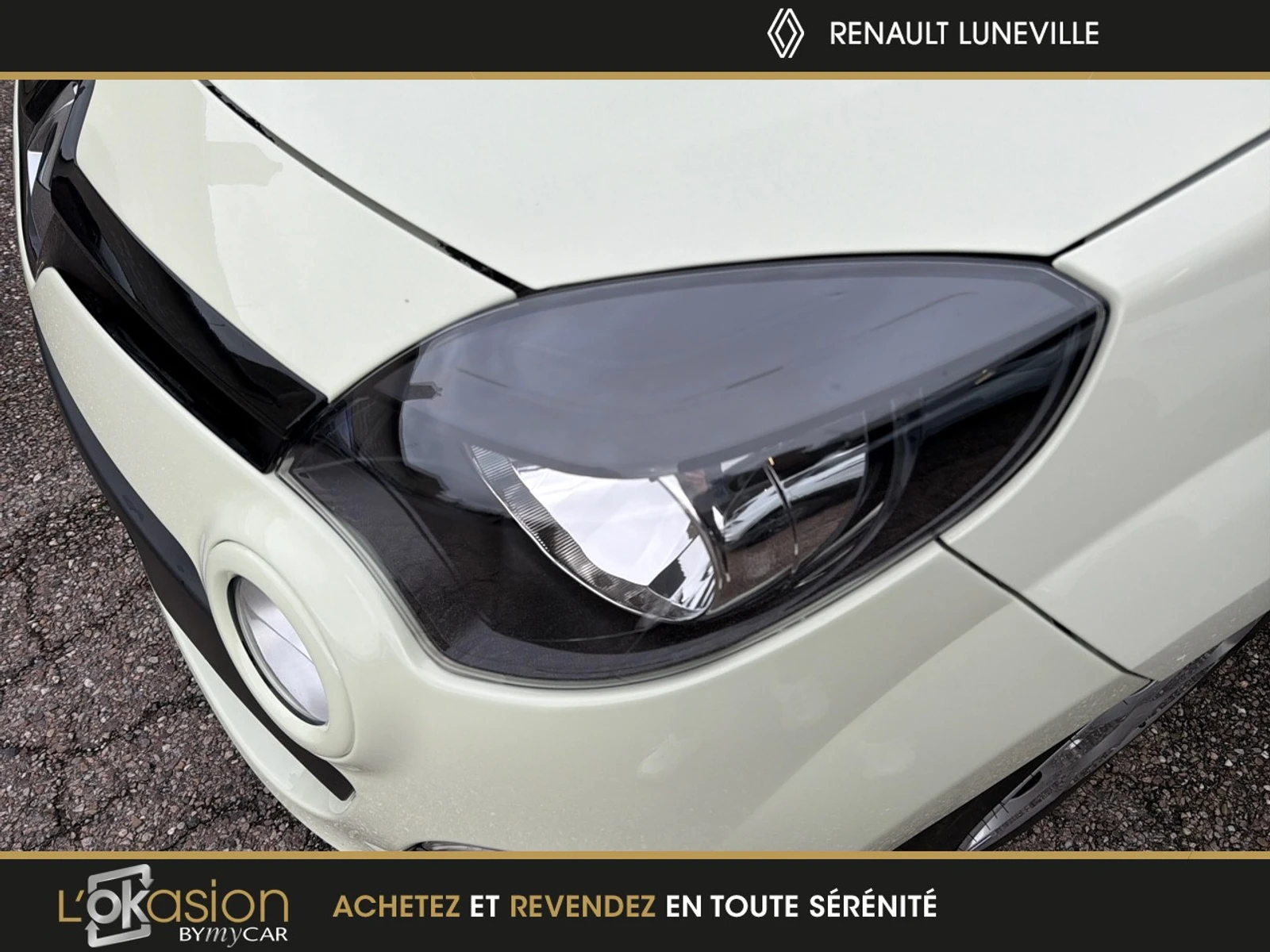 TWINGO  19