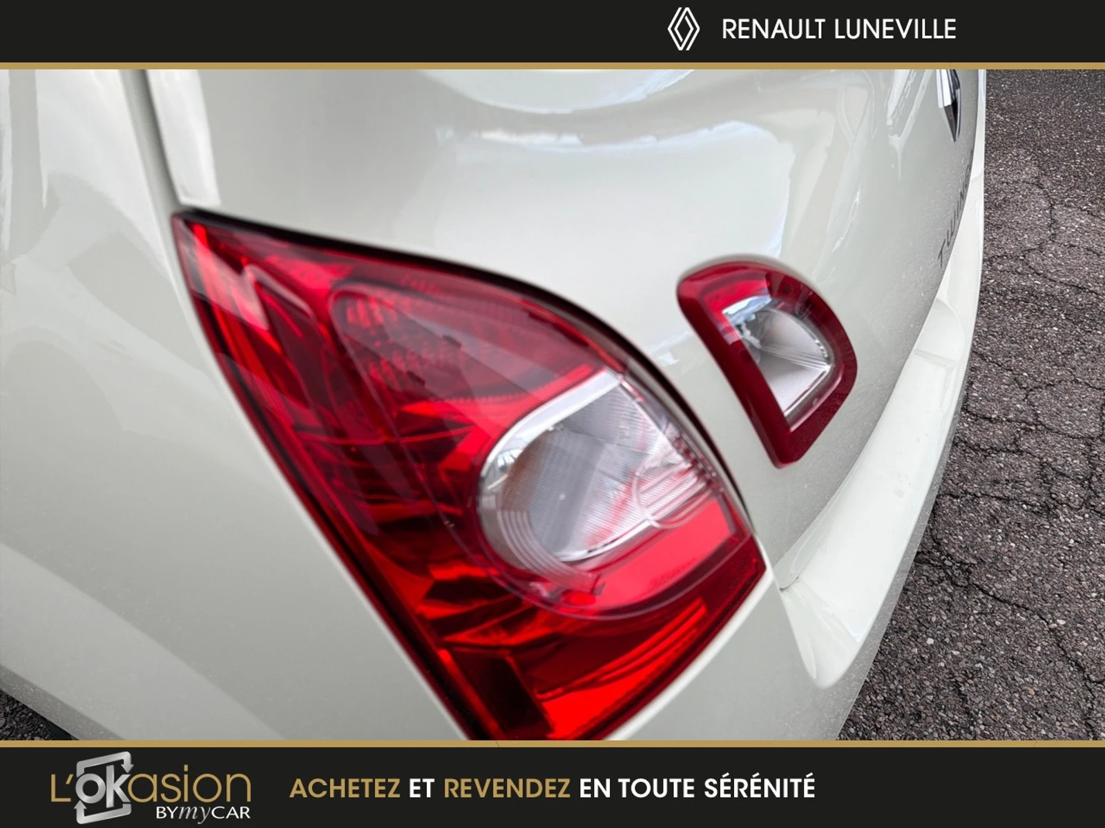 TWINGO  20
