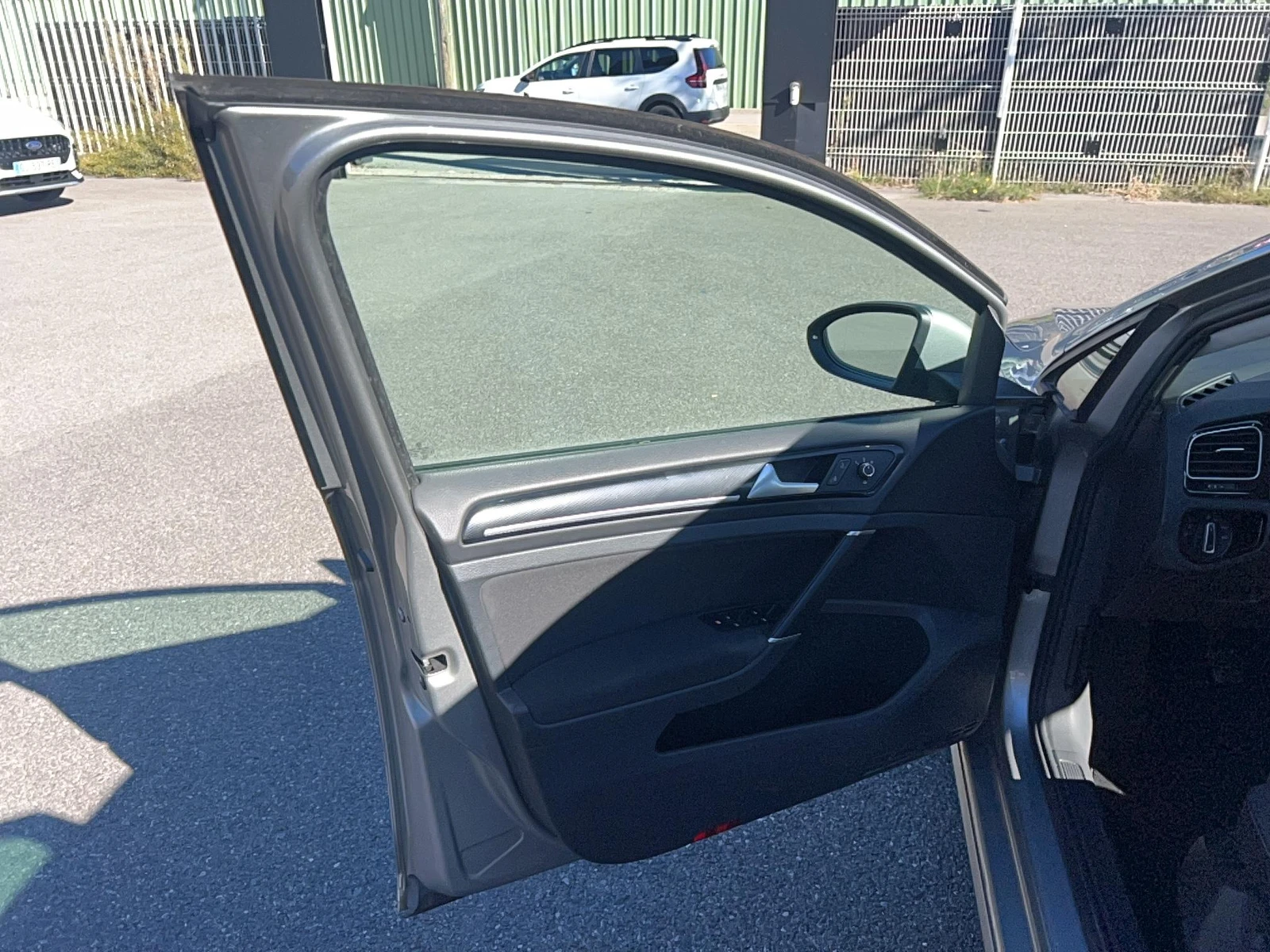 GOLF  24