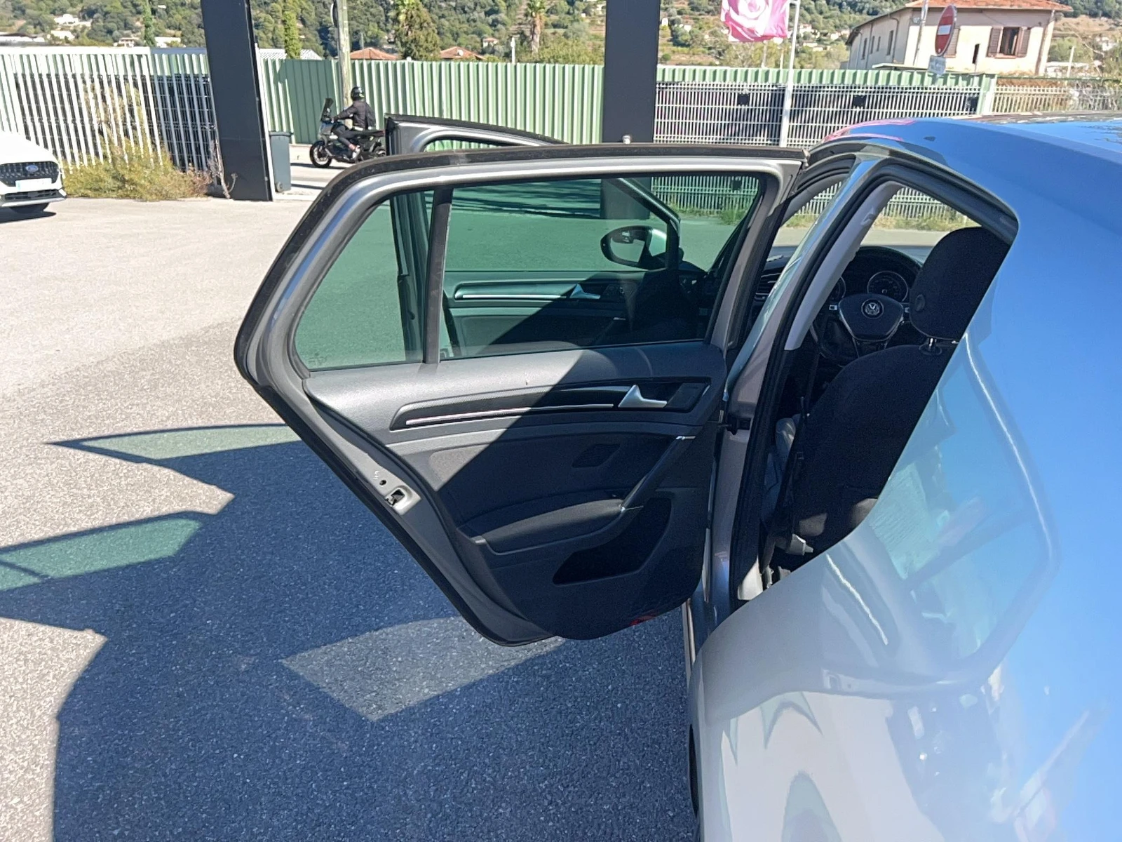 GOLF  25