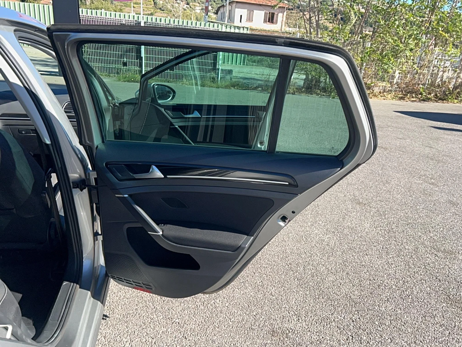 GOLF  26