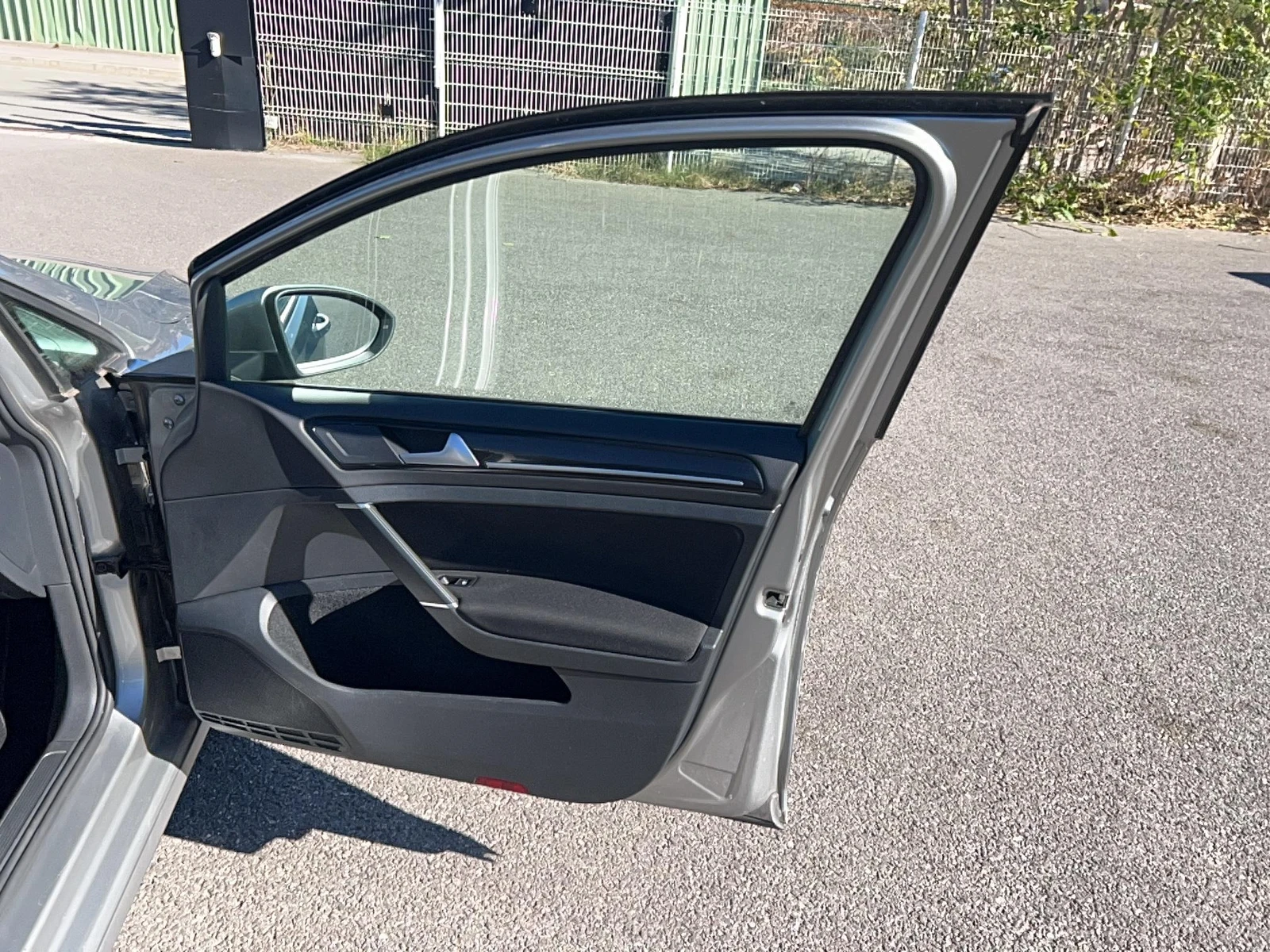 GOLF  27