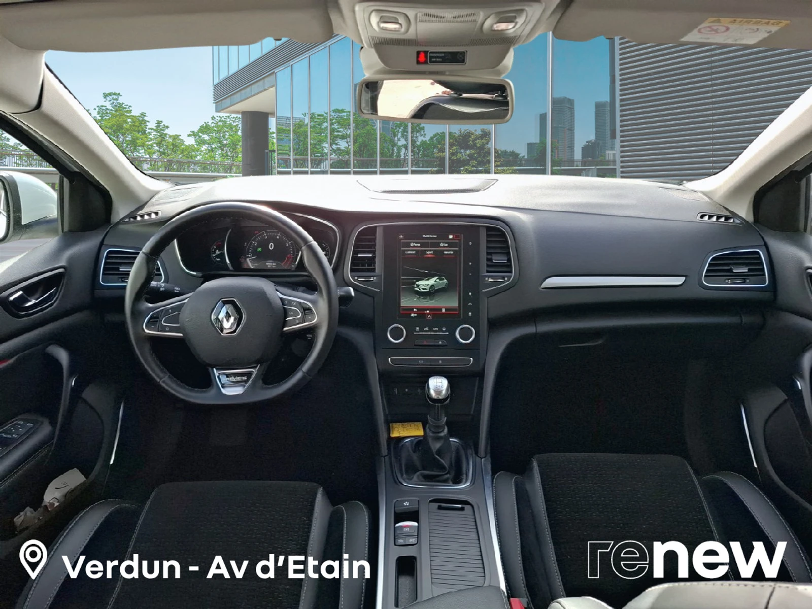 MÉGANE  9