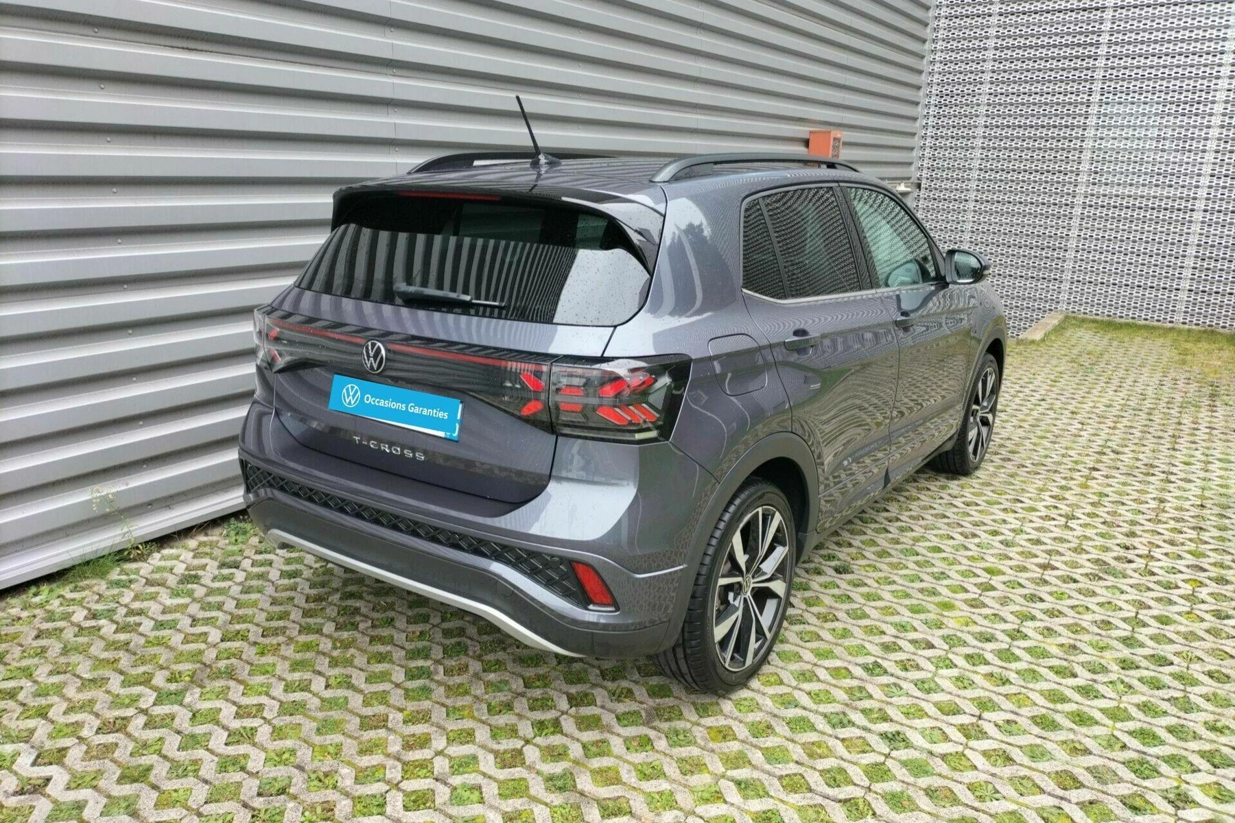 T-CROSS  5