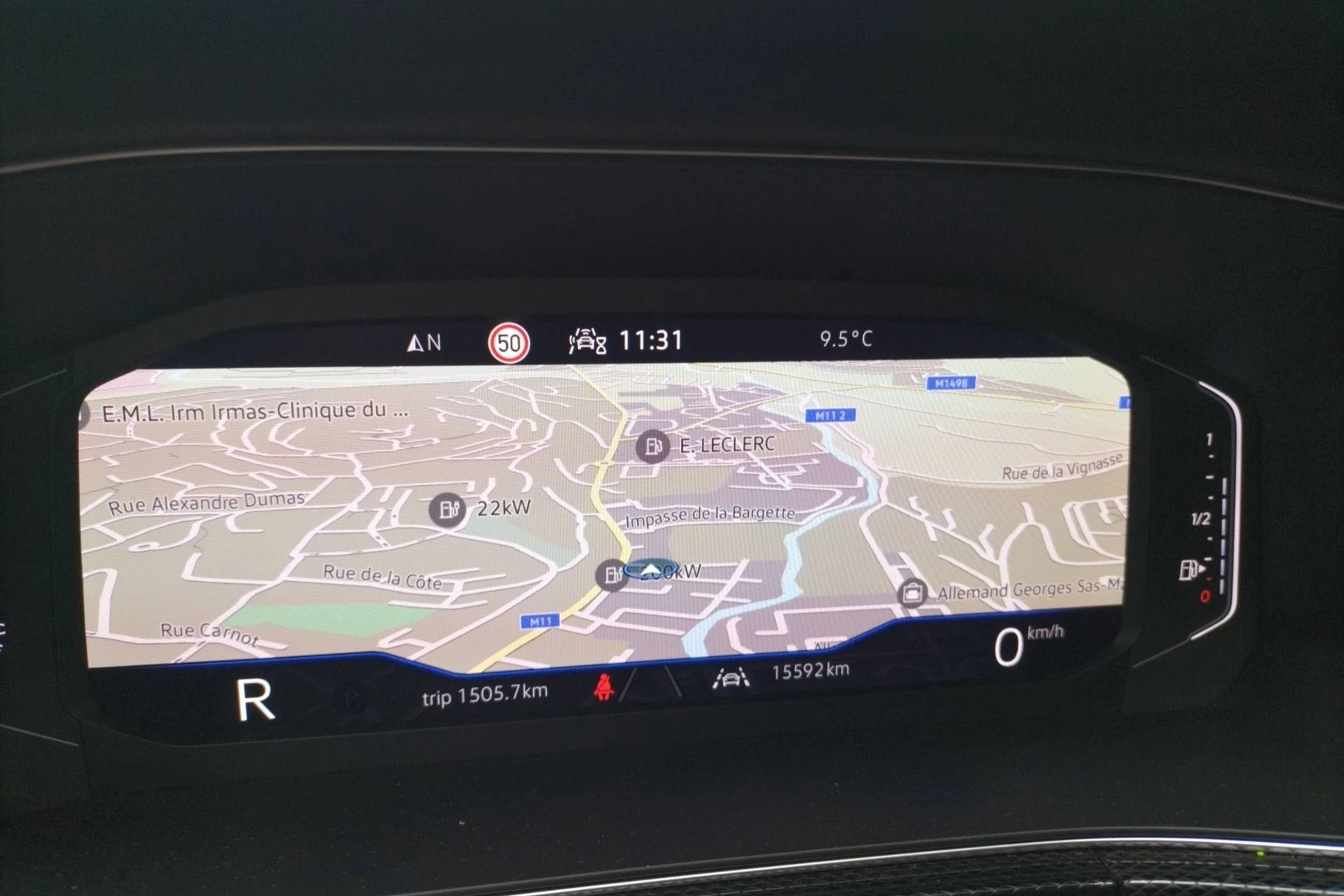 T-CROSS  12