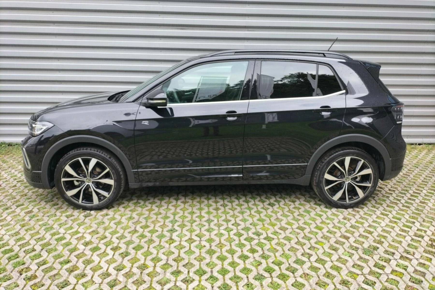 T-CROSS  2