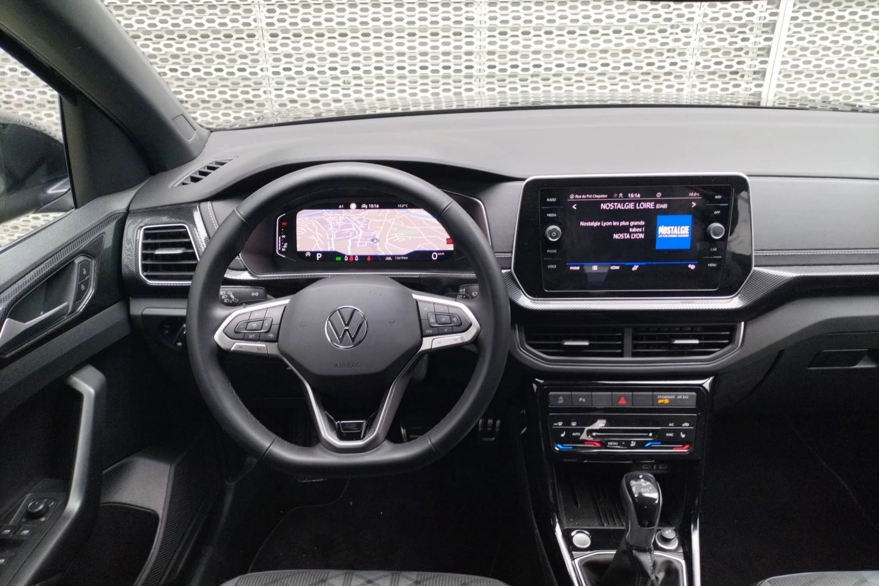 T-CROSS  10