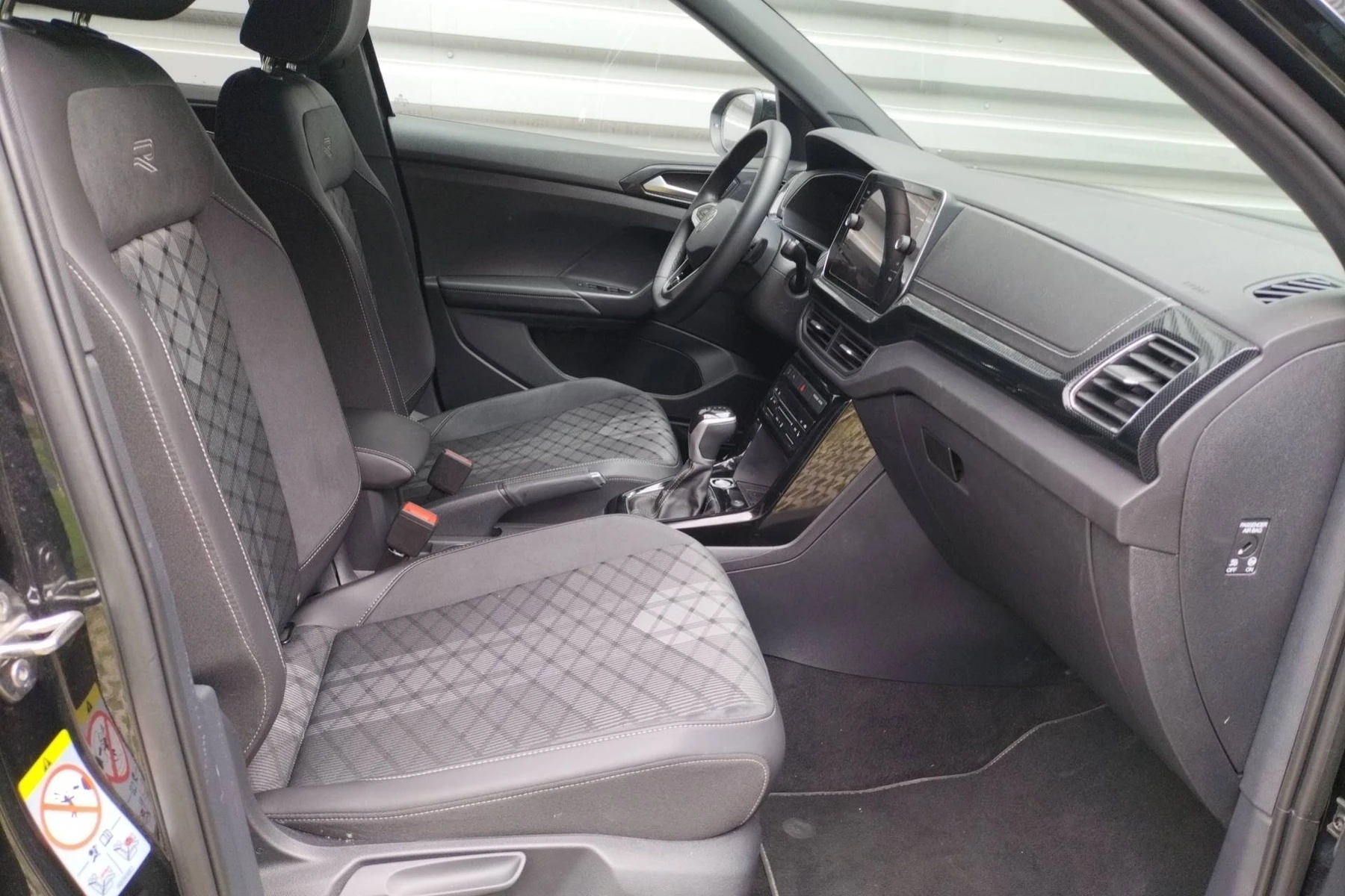 T-CROSS  15