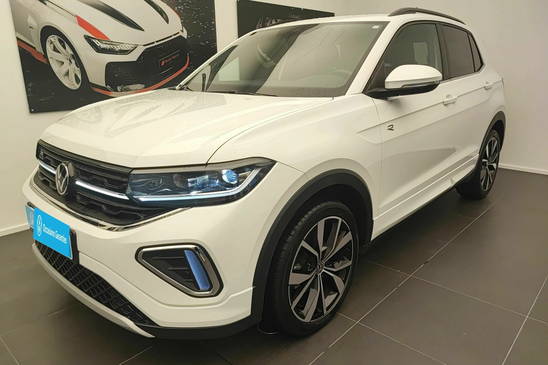 T-CROSS  1