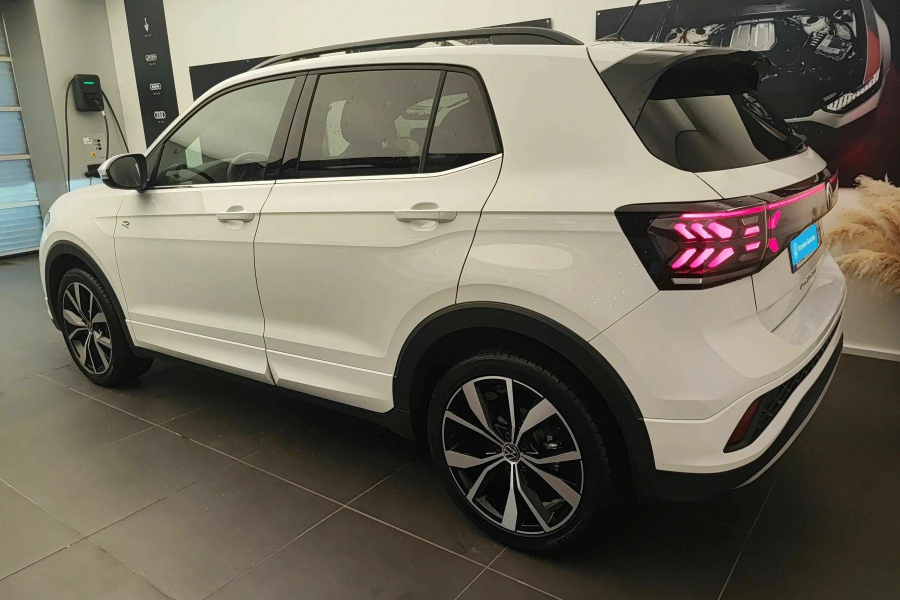 T-CROSS  3