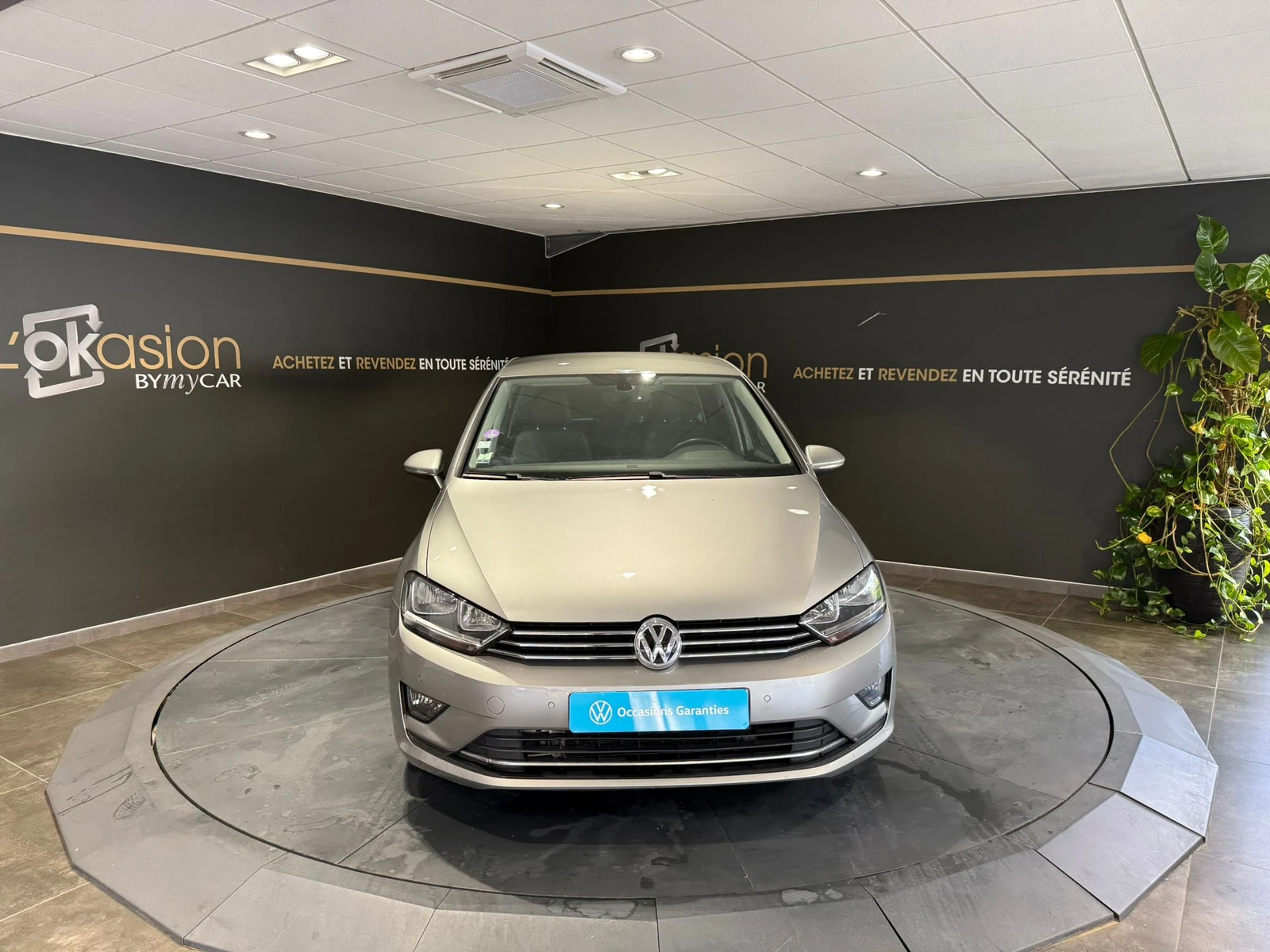 GOLF SPORTSVAN  8