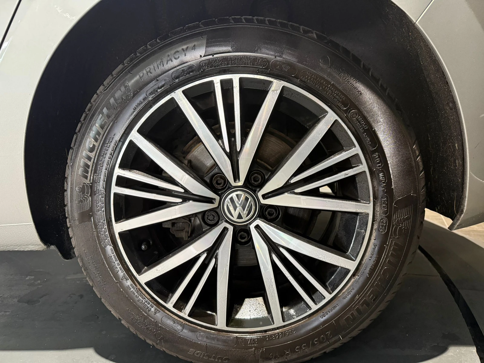 GOLF SPORTSVAN  9