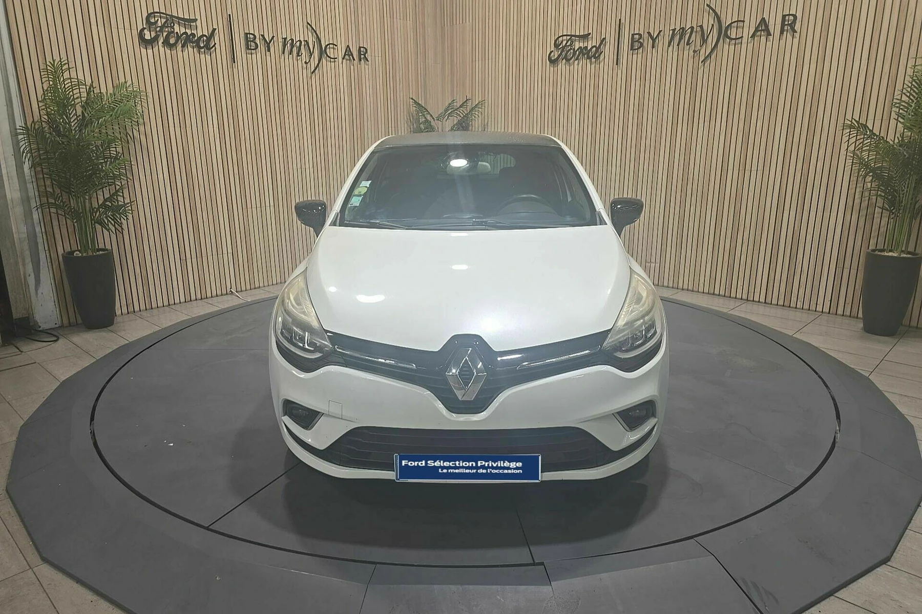 CLIO  8